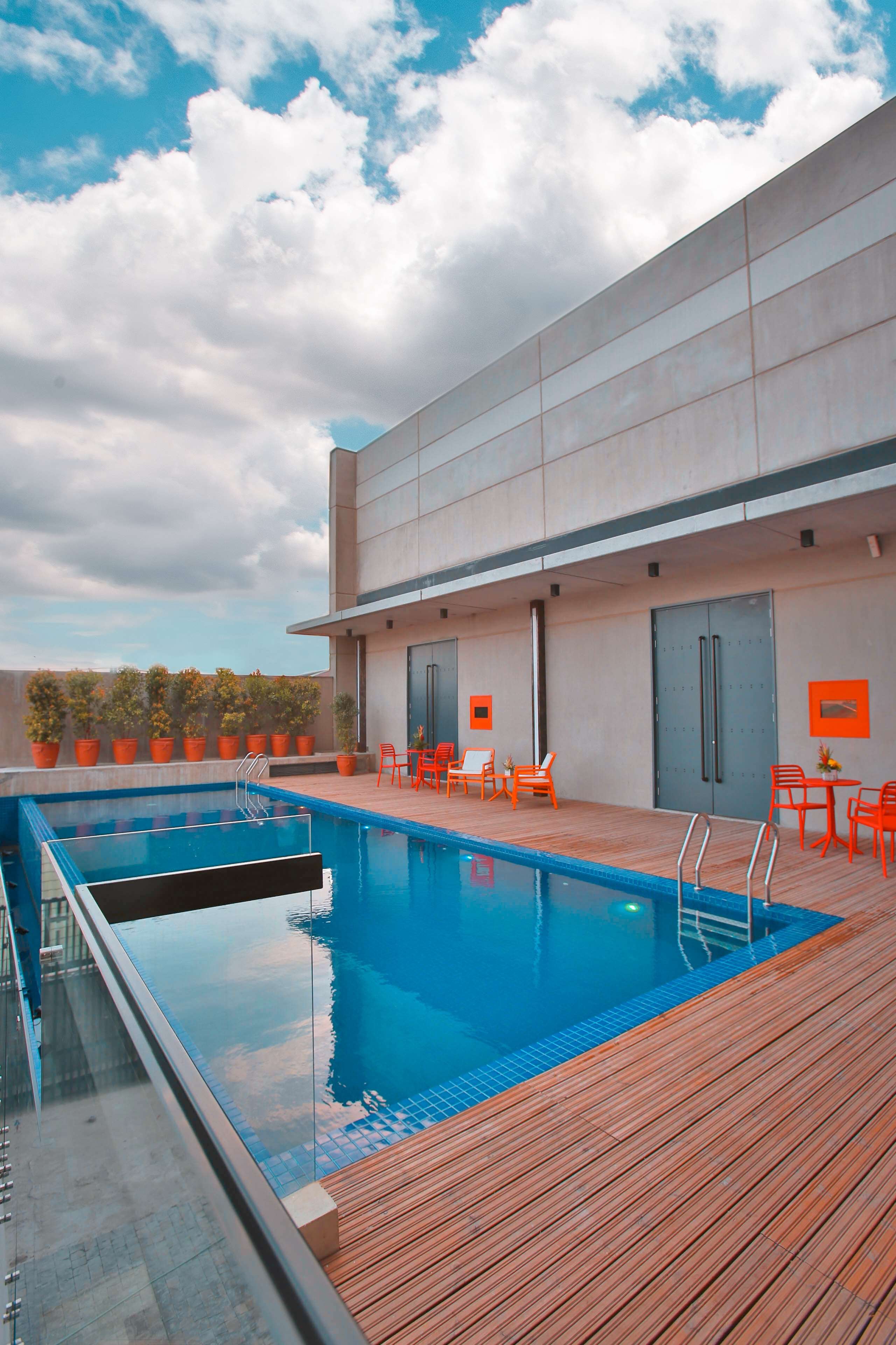 The B Hotel Quezon City by null