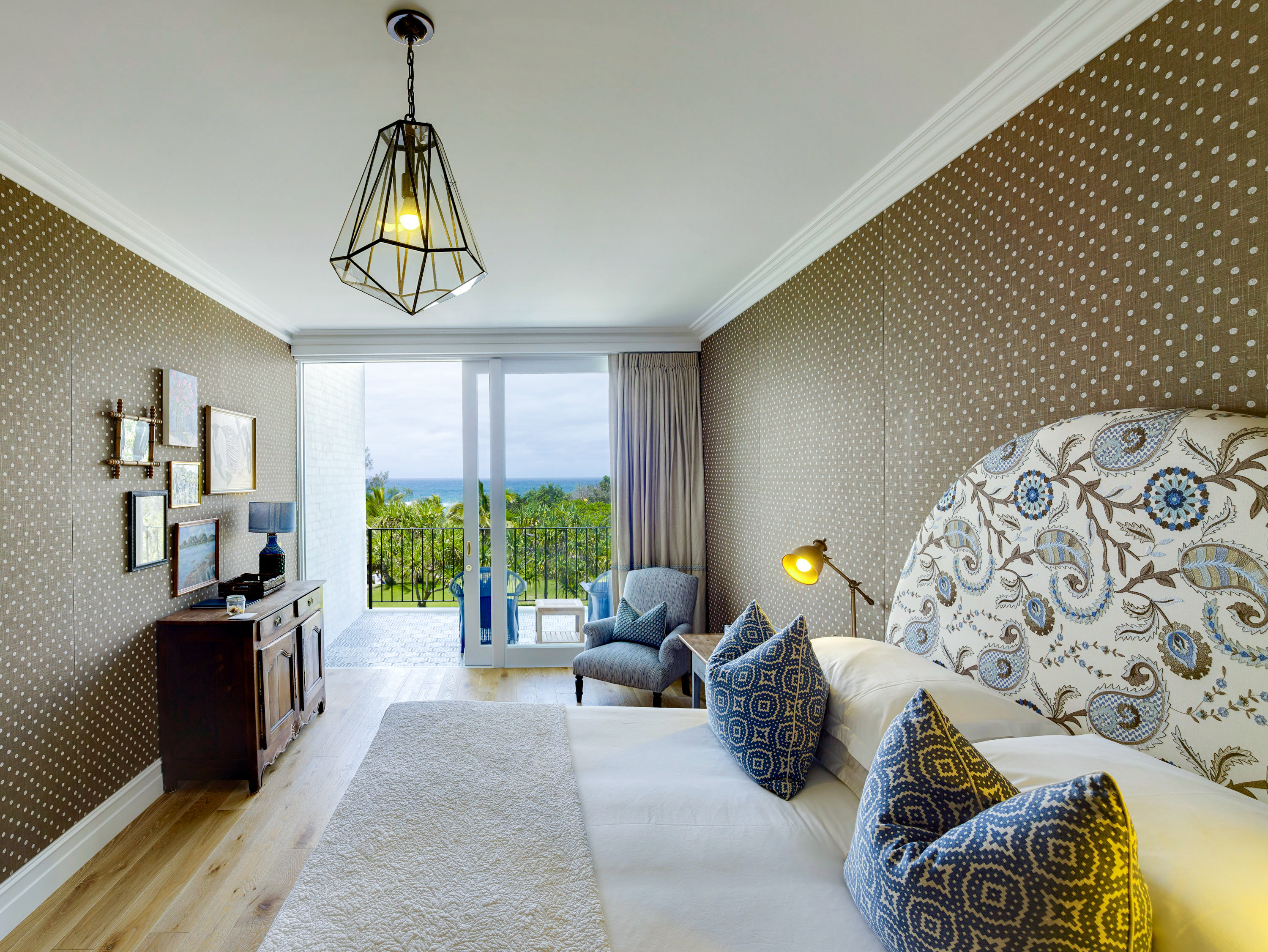 Halcyon House by null