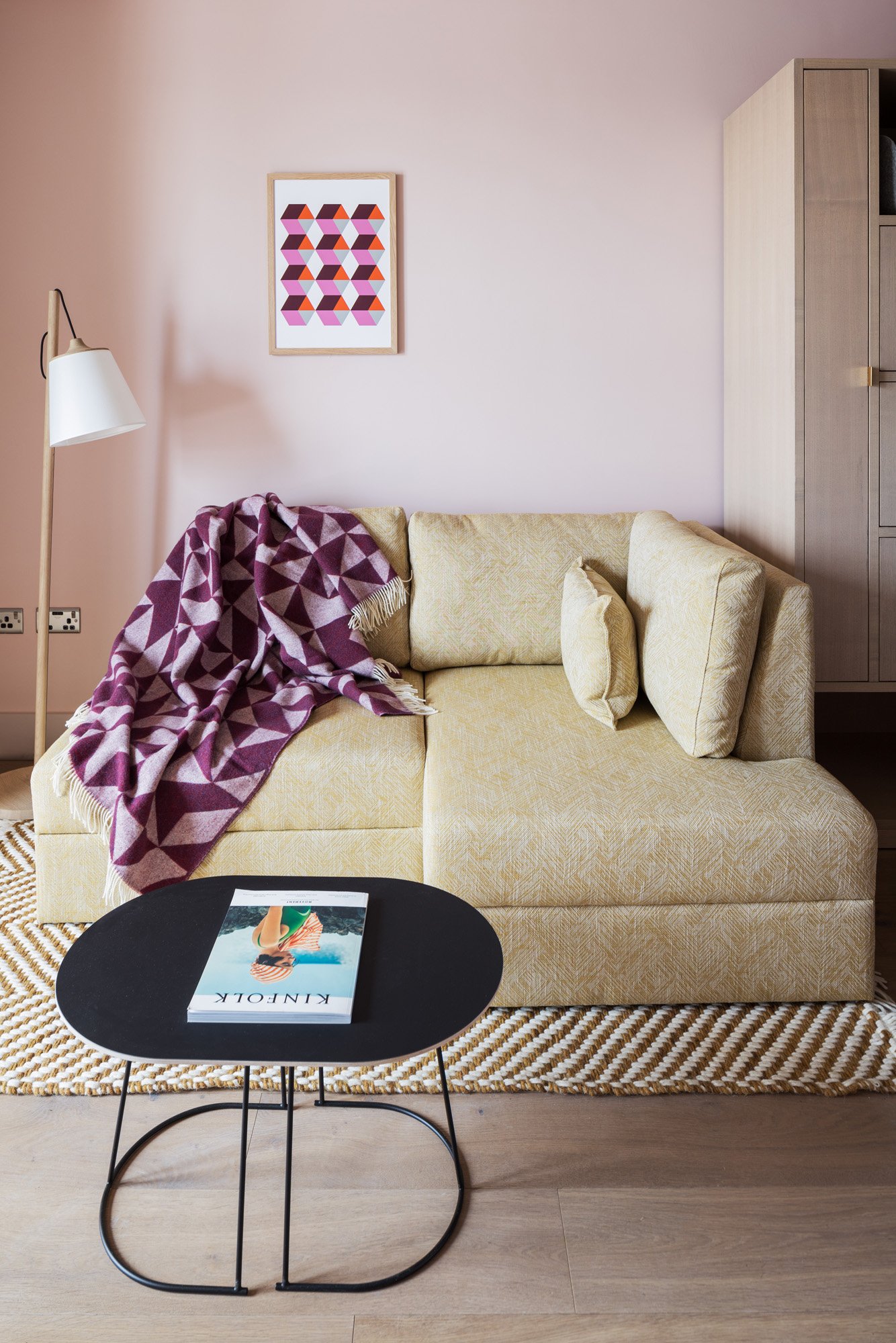 Zanzibar Locke, Ha'penny Bridge by null