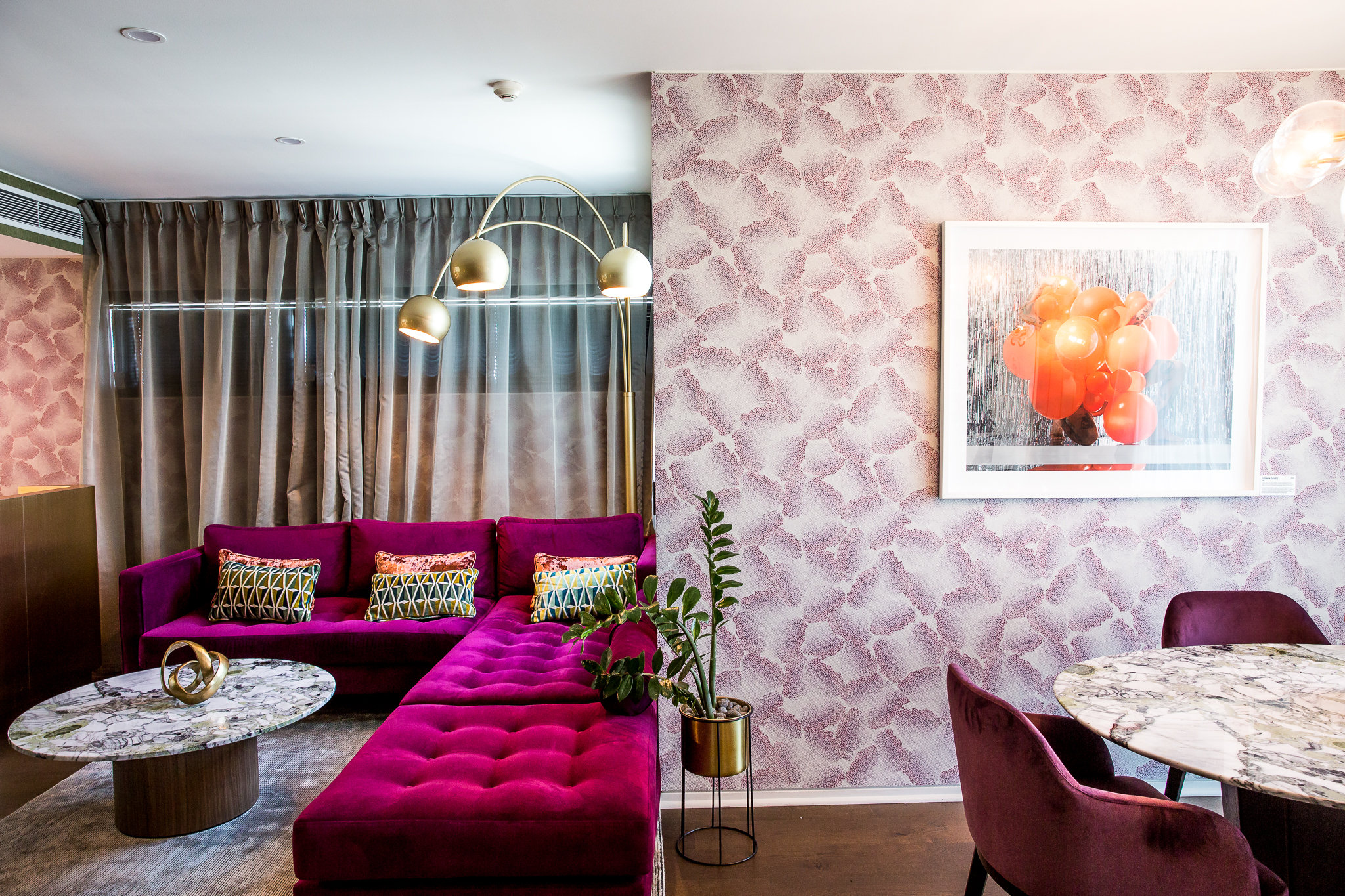 Ovolo The Valley by null