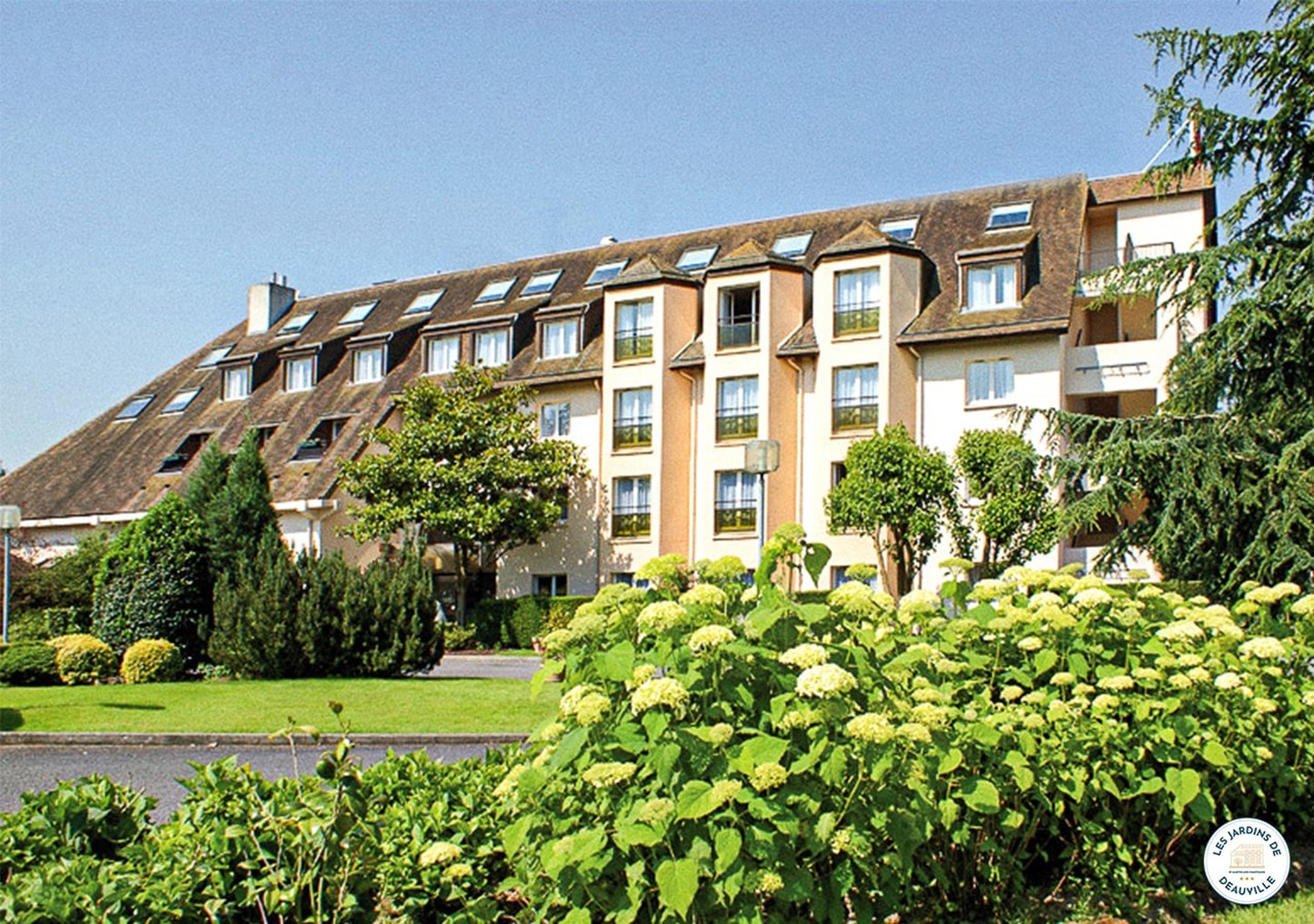 Hotel Les Jardins De Deauville image