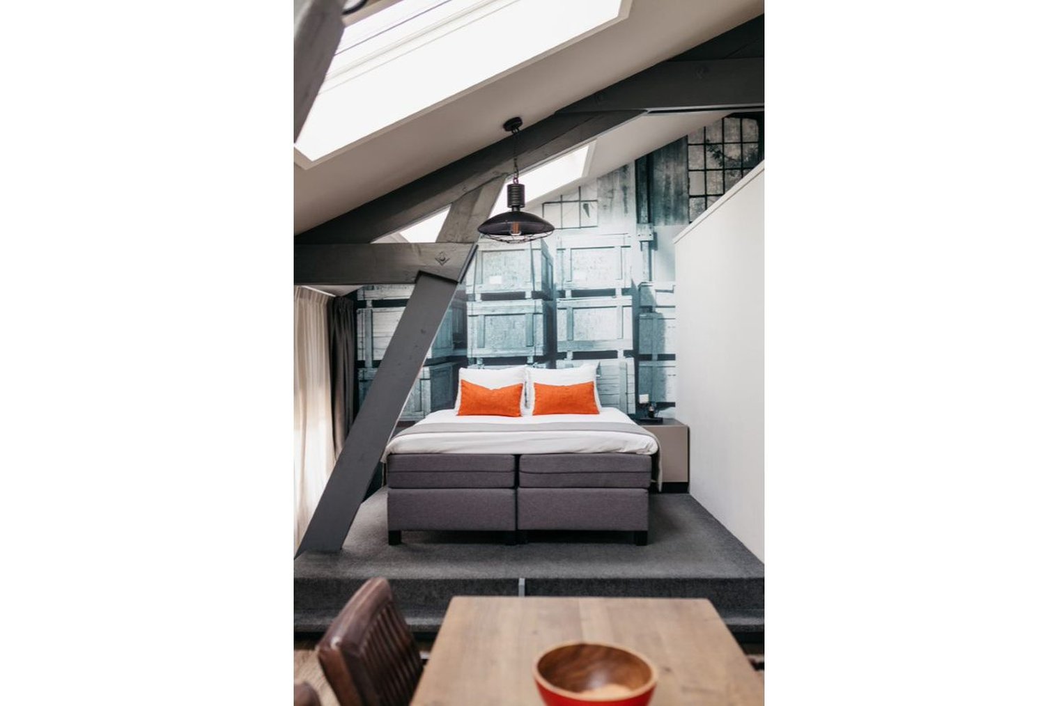 YAYS Amsterdam Maritime by Numa by null