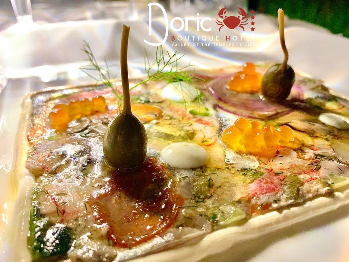 Doric Bed Boutique Hotel - resort- with restaurant service by null