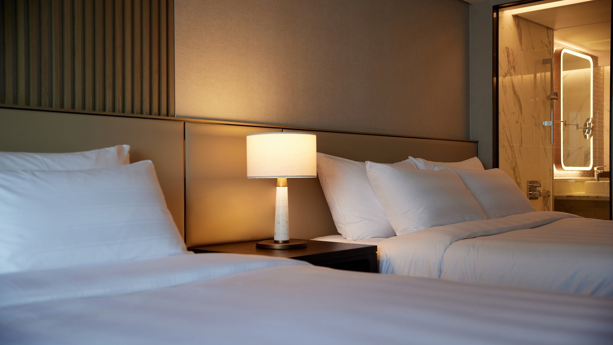 LOTTE HOTEL WORLD by null