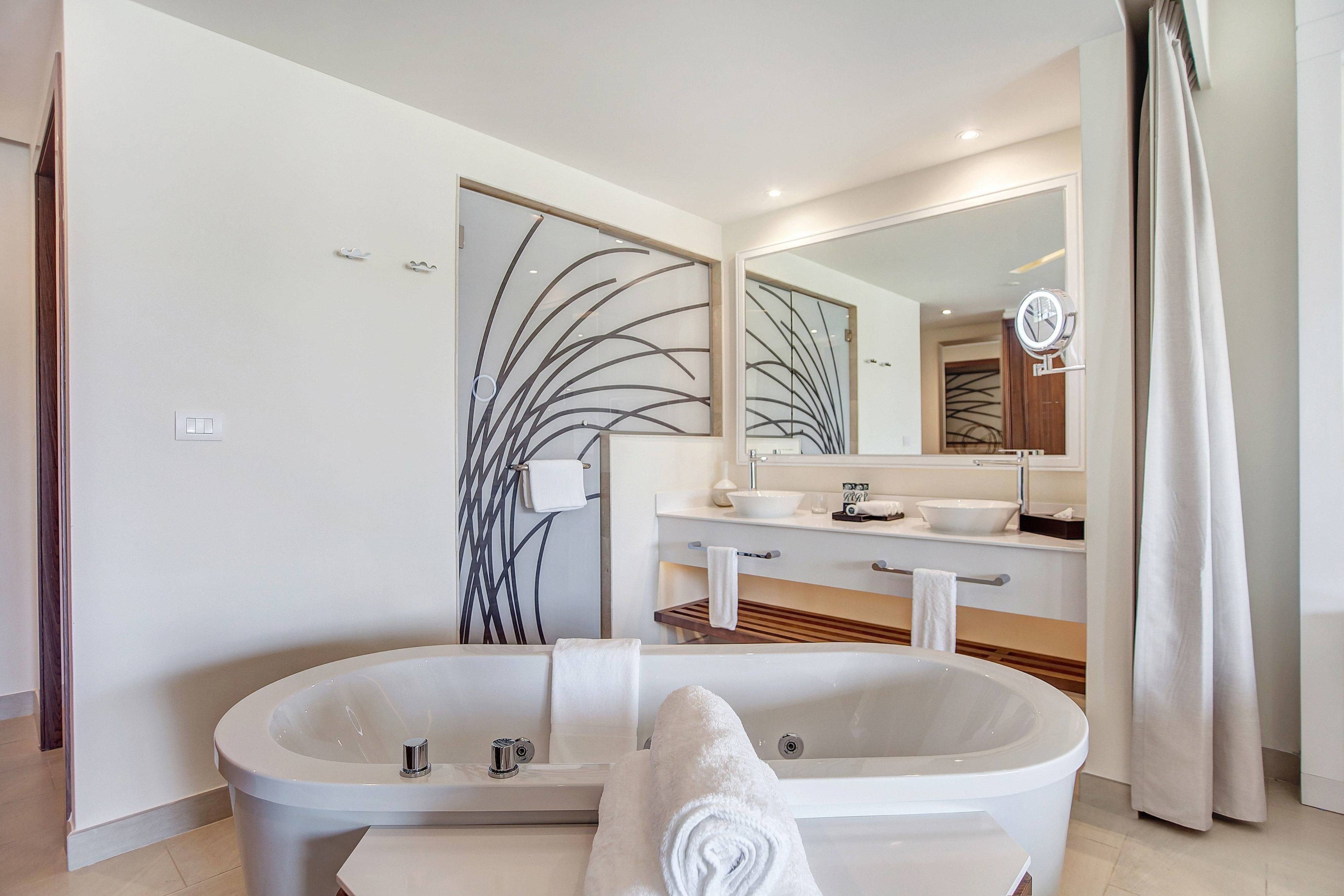 Royalton Saint Lucia, An Autograph Collection All-Inclusive Resort by null