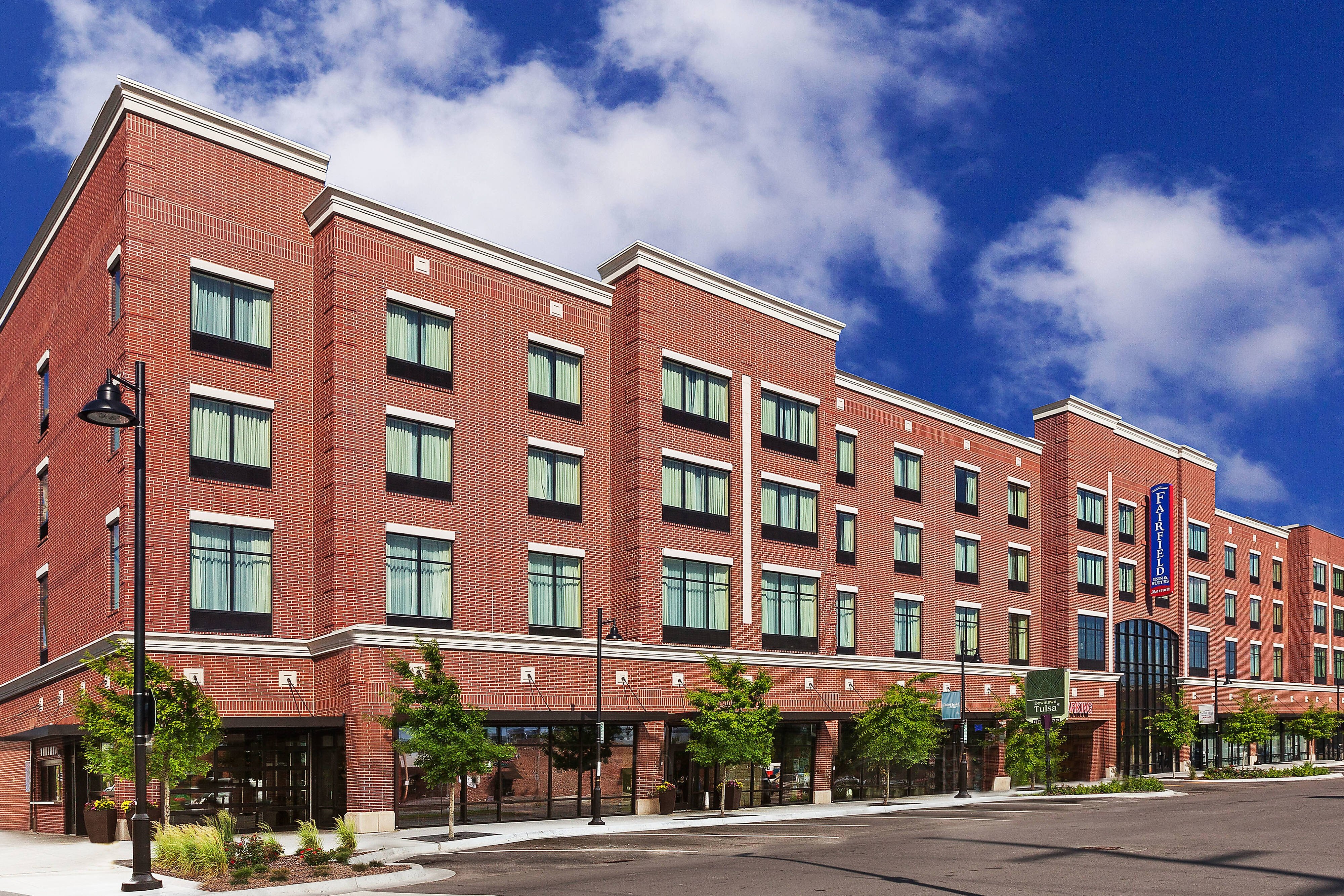 Fairfield Inn & Suites by Marriott Tulsa Downtown Arts District image