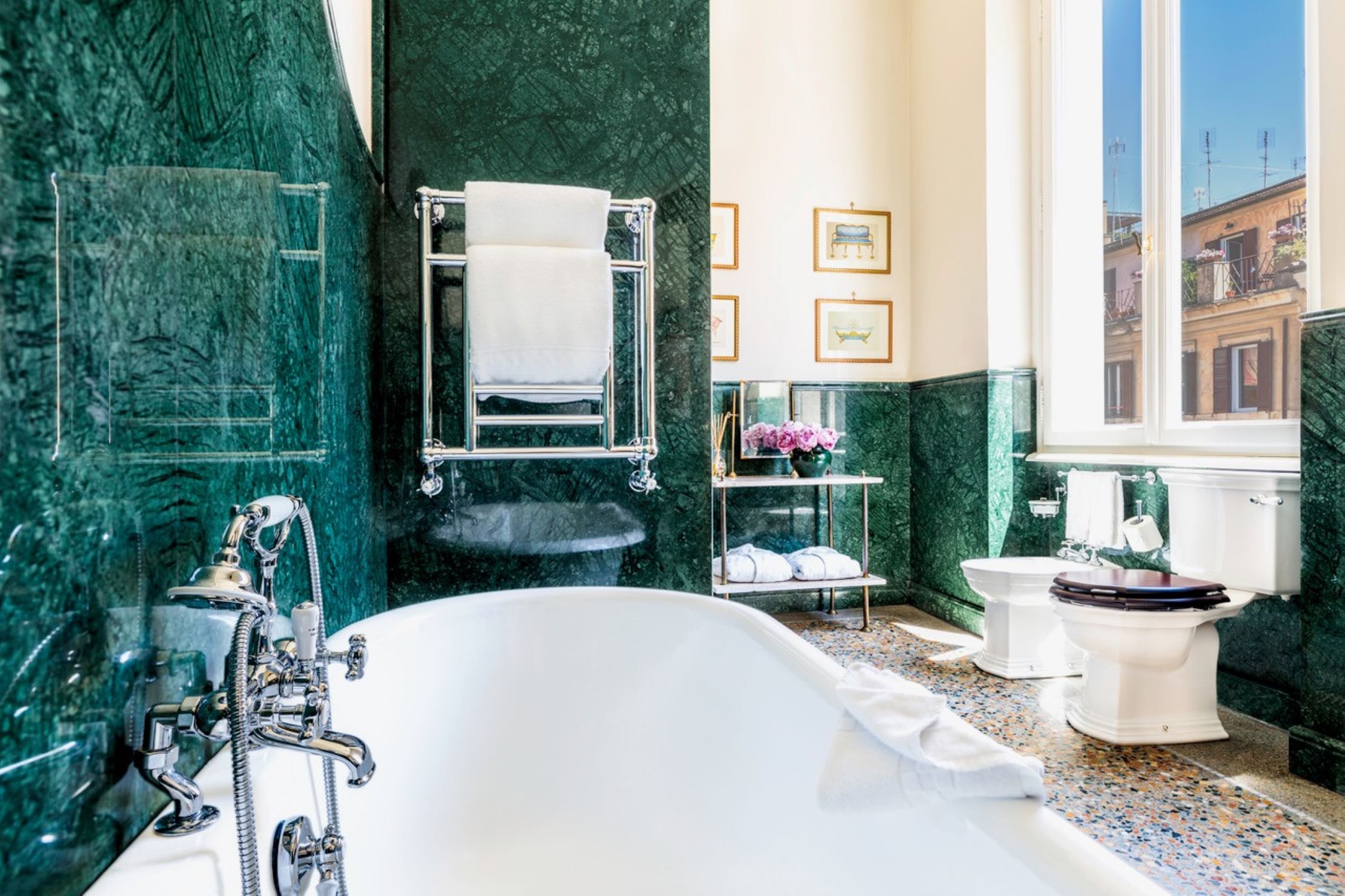 Hotel Locarno by null