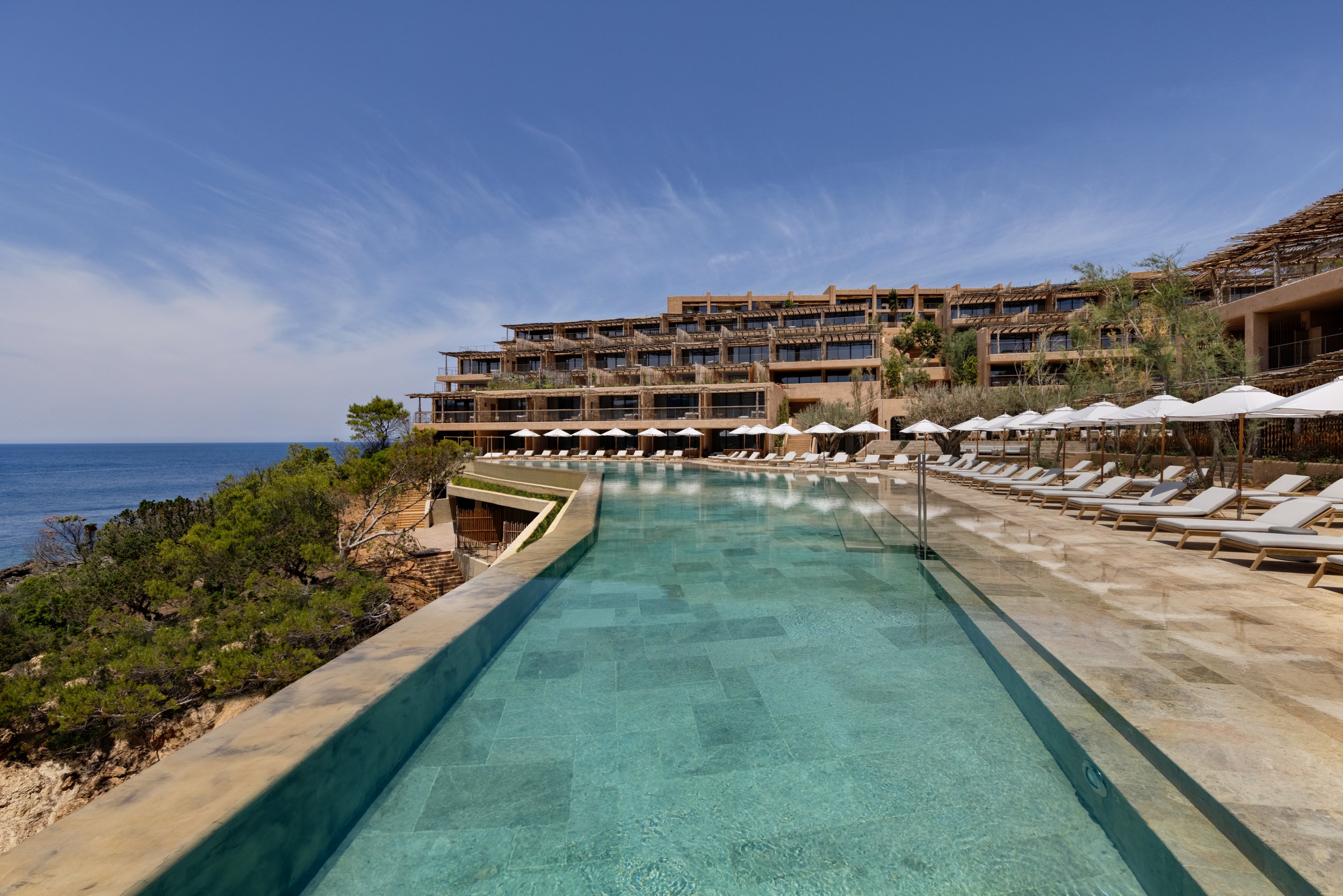 Six Senses by null
