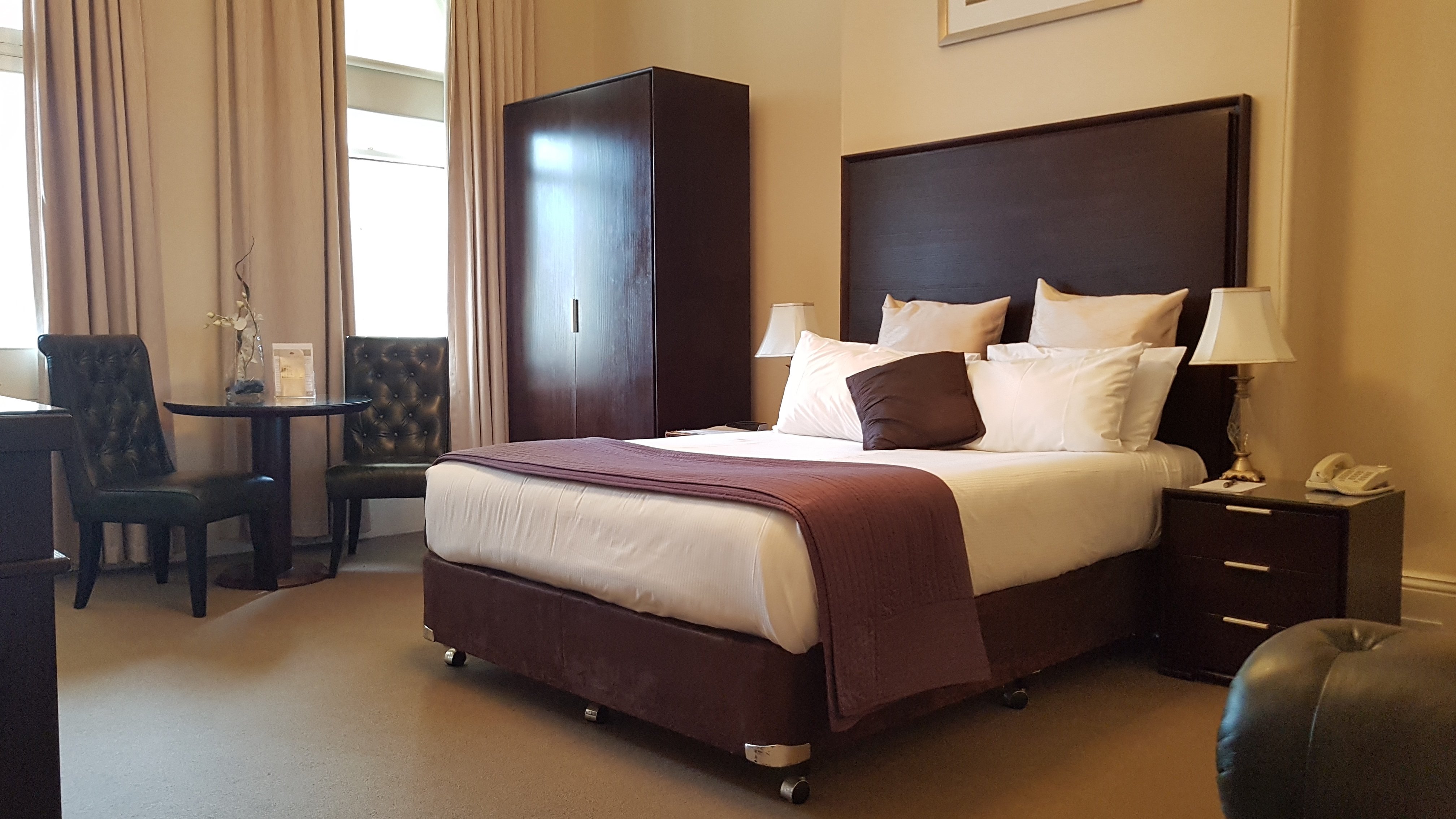 Largs Pier Hotel by null