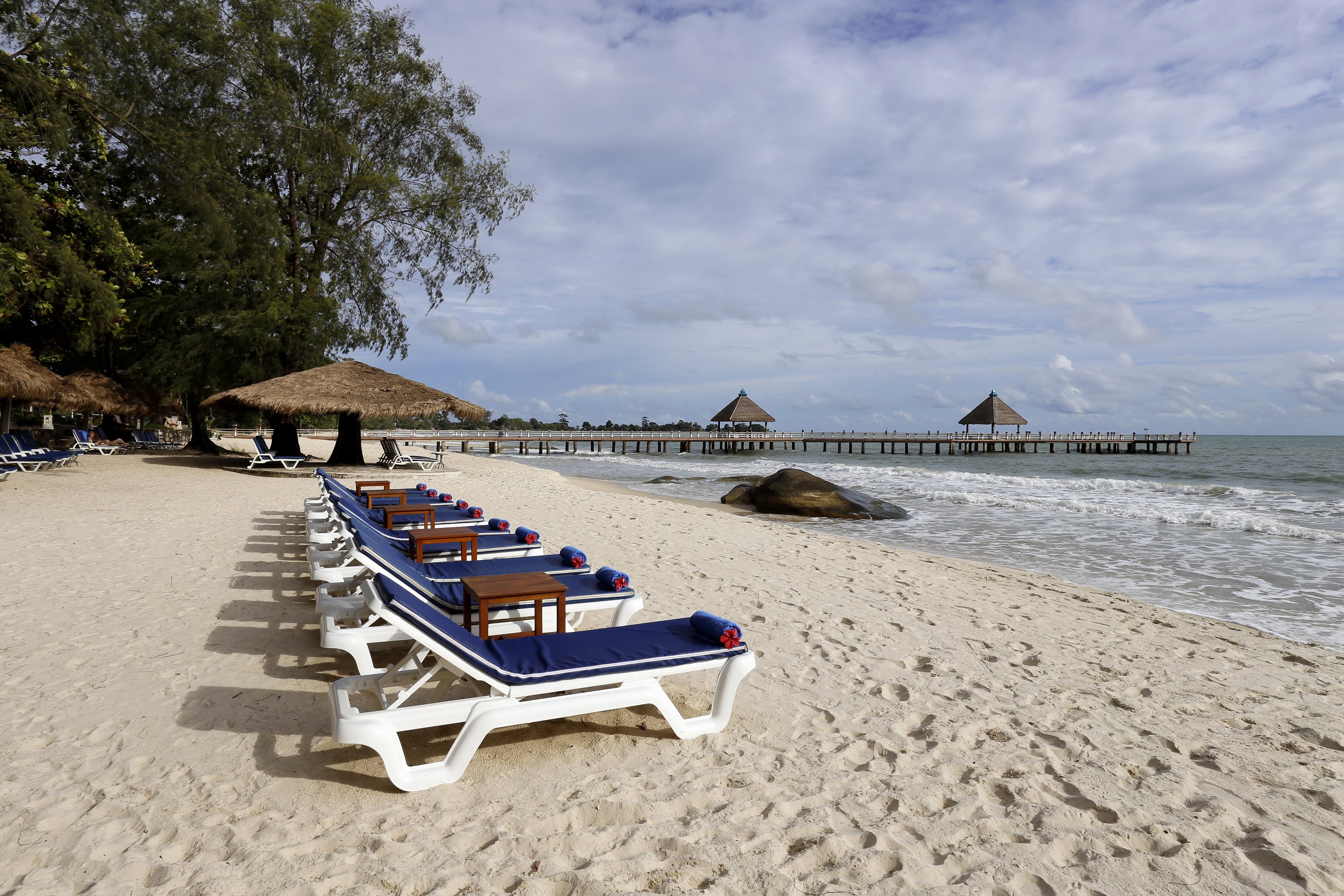 Independence Hotel by Dara - Sihanoukville by null