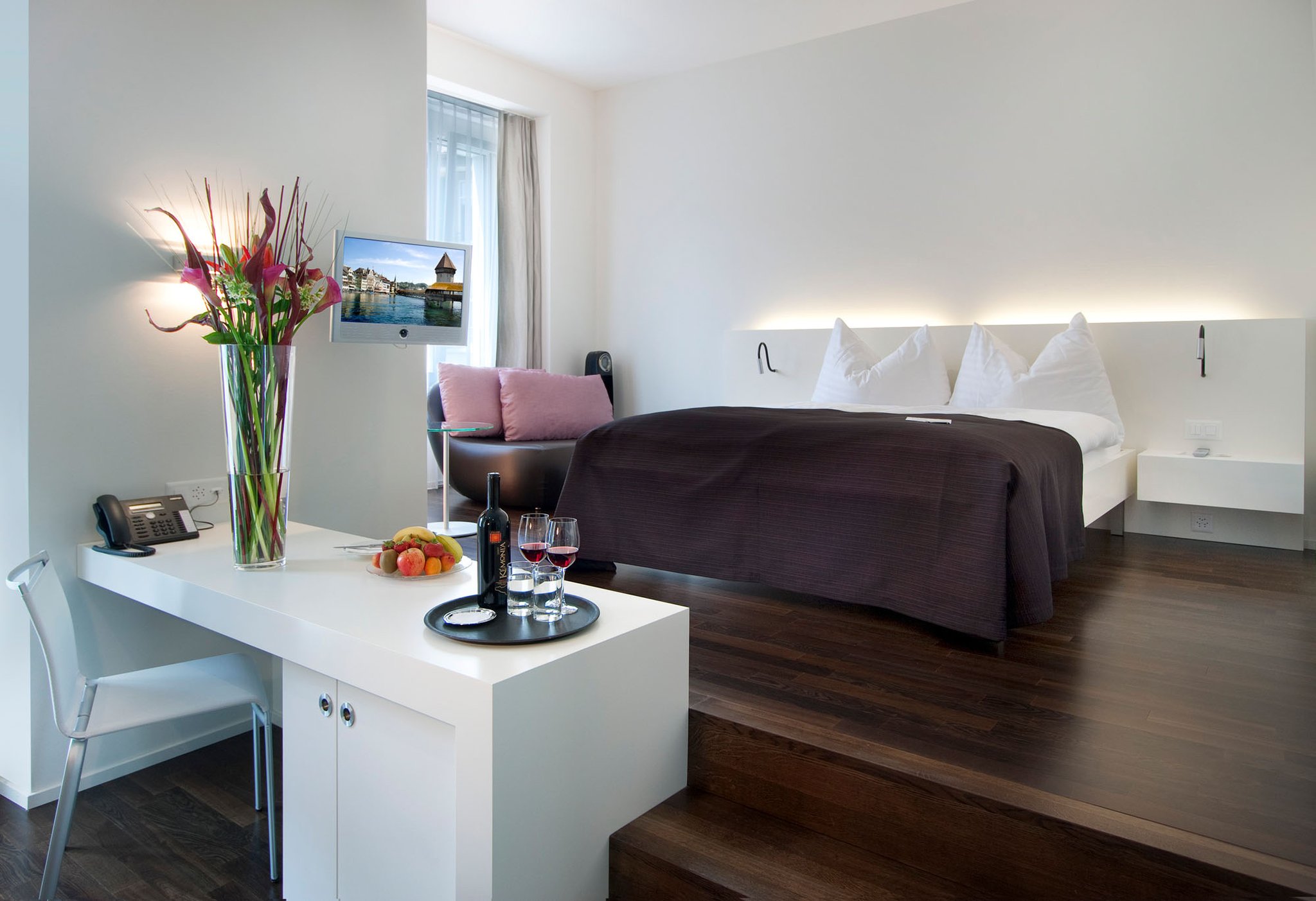 Hotel Waldstätterhof - Luzern Bahnhof by null