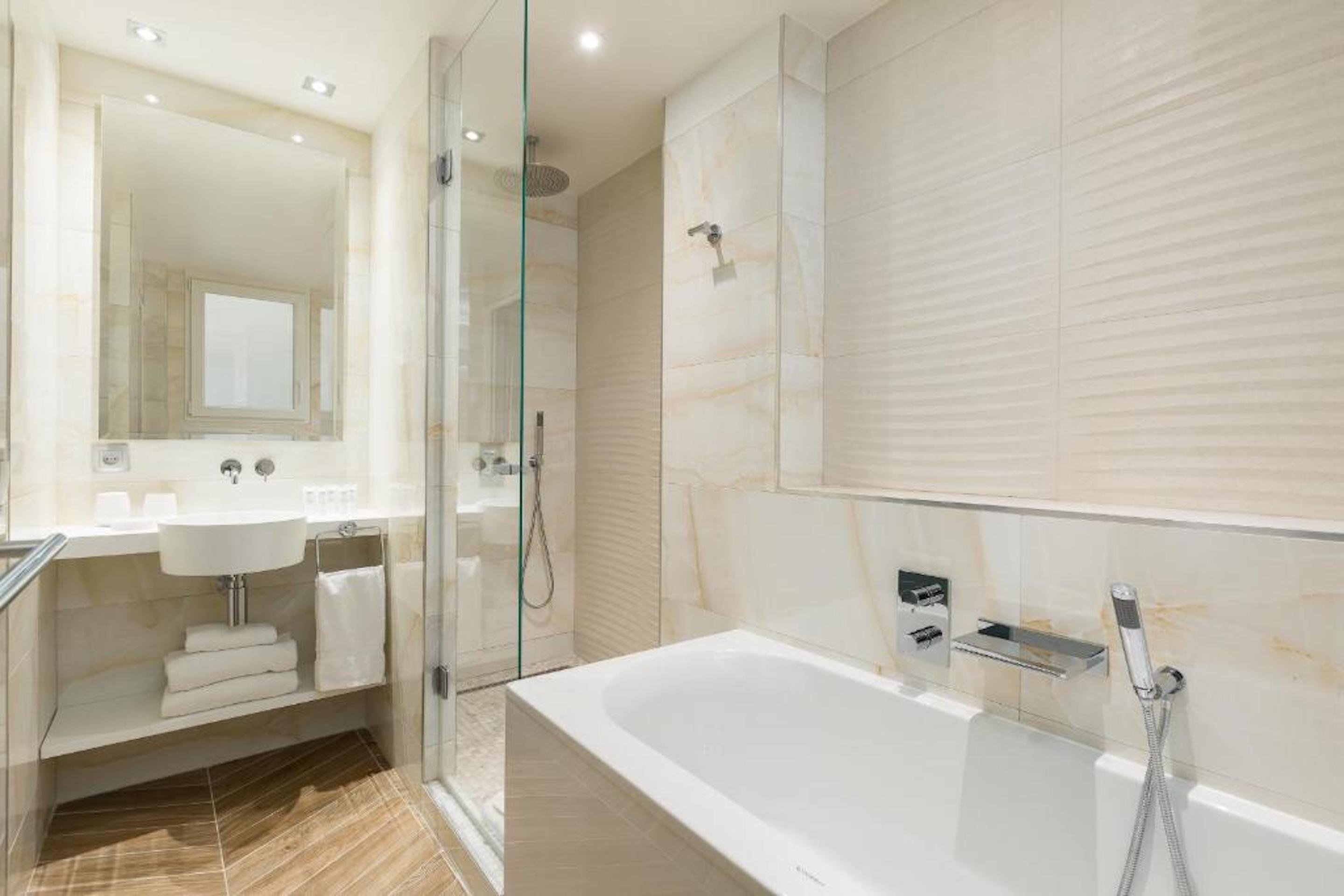 Atala Champs Elysées by null