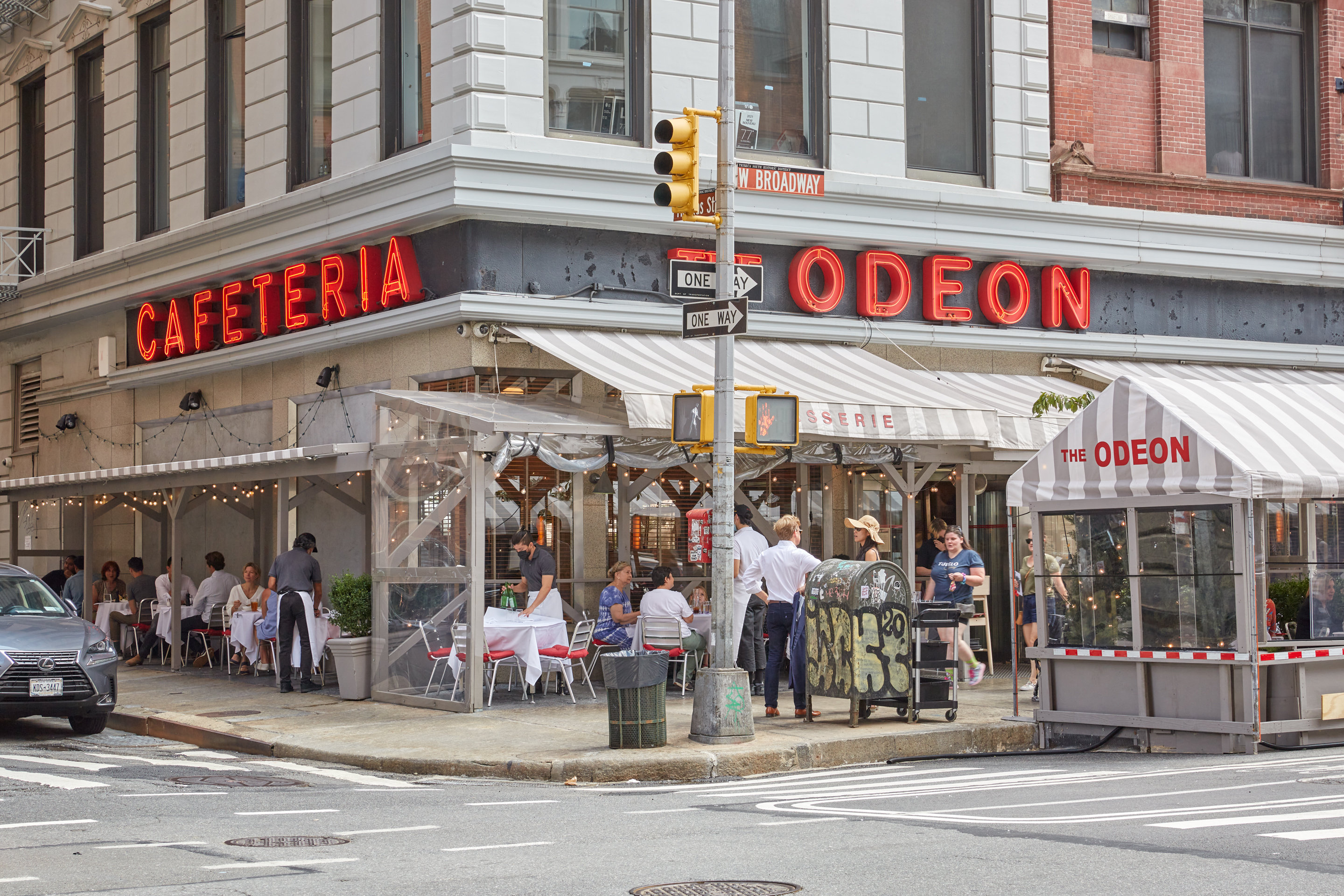 Duane Street Hotel Tribeca, Sonder by null