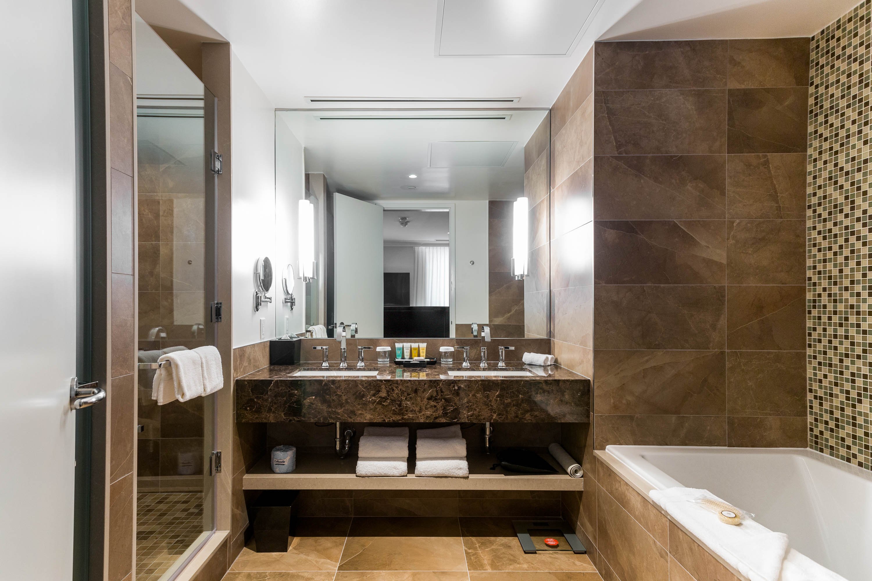 Sutton Place Hotel Toronto by null