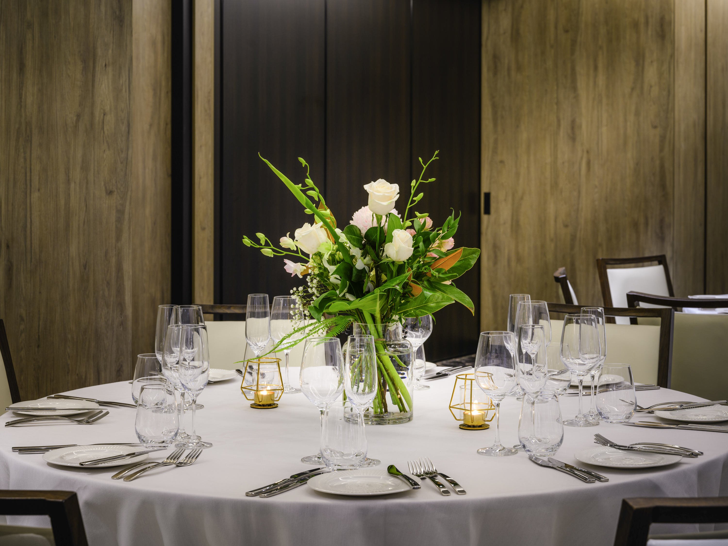Mövenpick Hotel Hobart by null