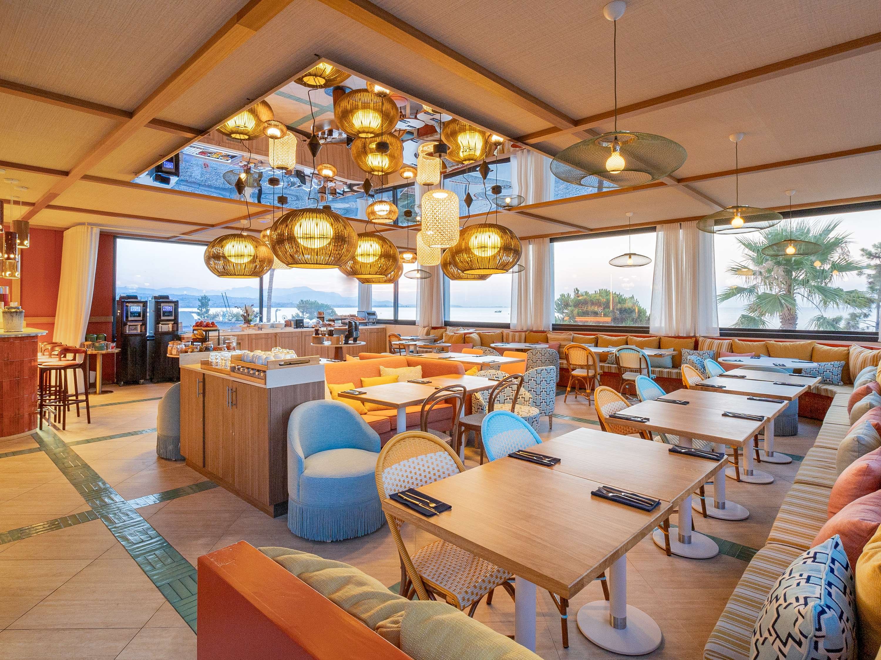 Hôtel Mercure Villeneuve-Loubet Plage by null