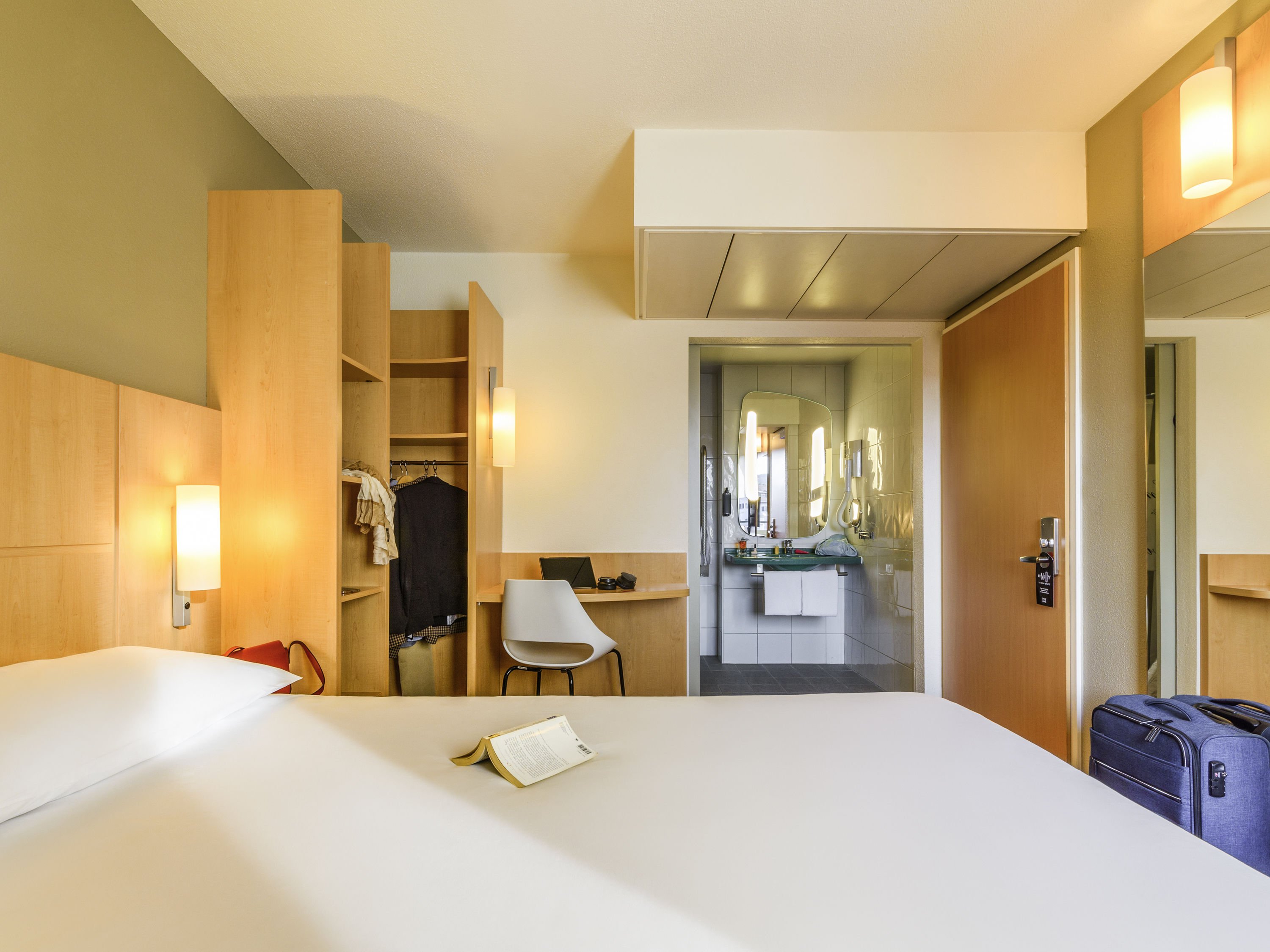 ibis Lausanne Crissier by null