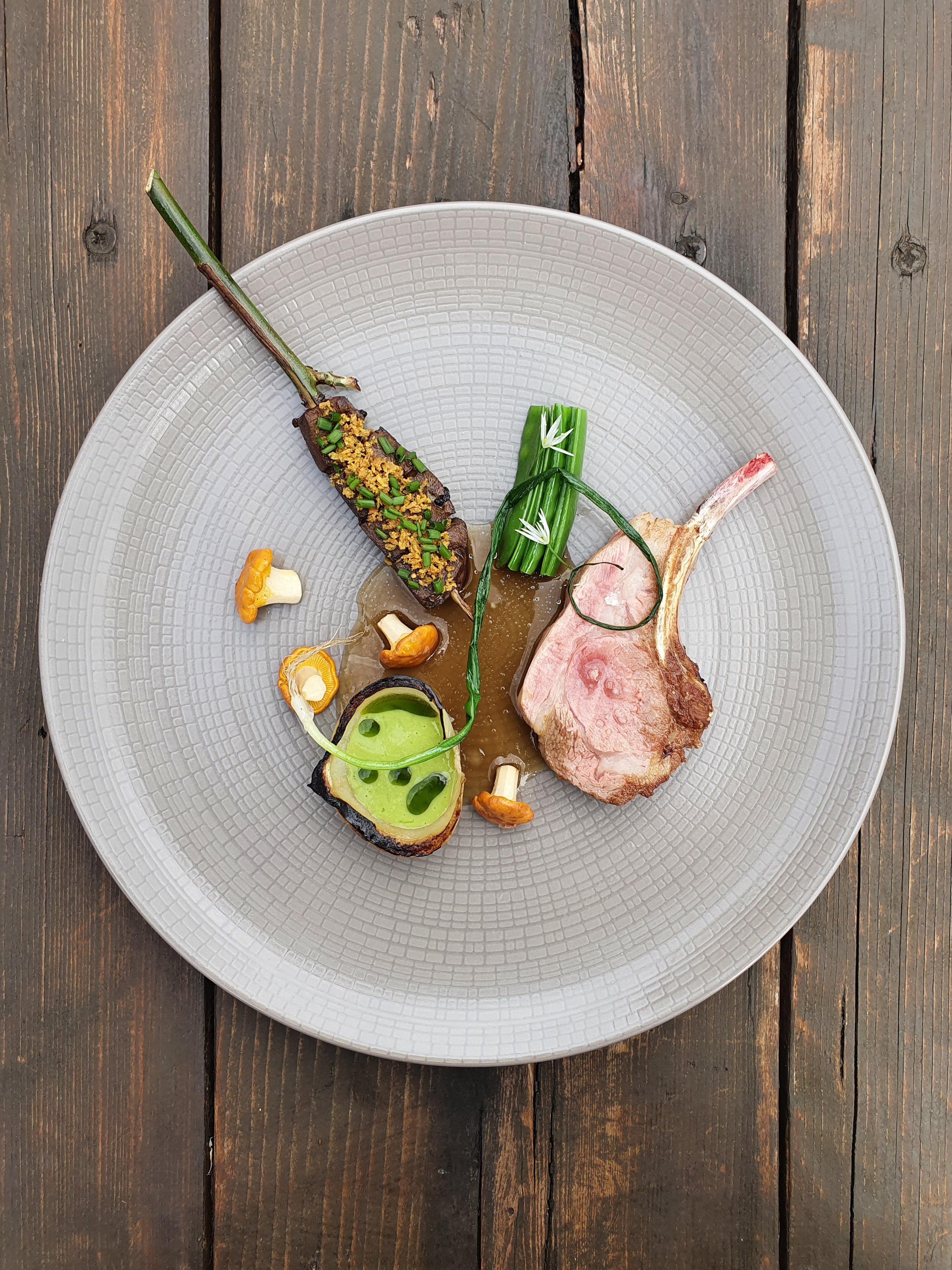 The Lovat Hotel & Restaurant by null