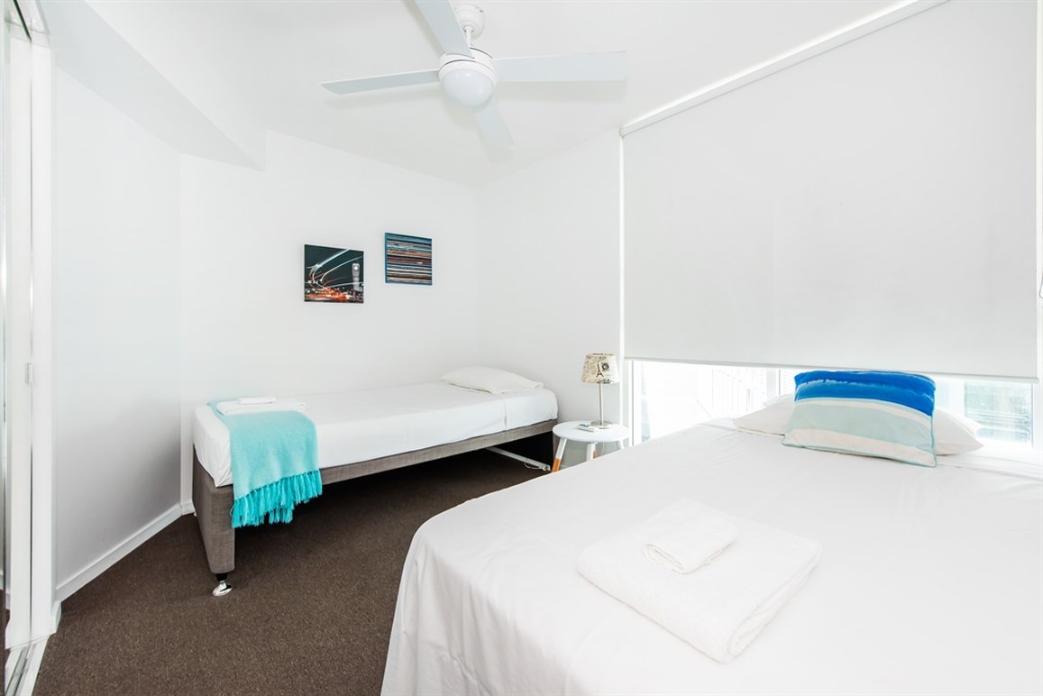 Lanai Riverside Apartments photo 7