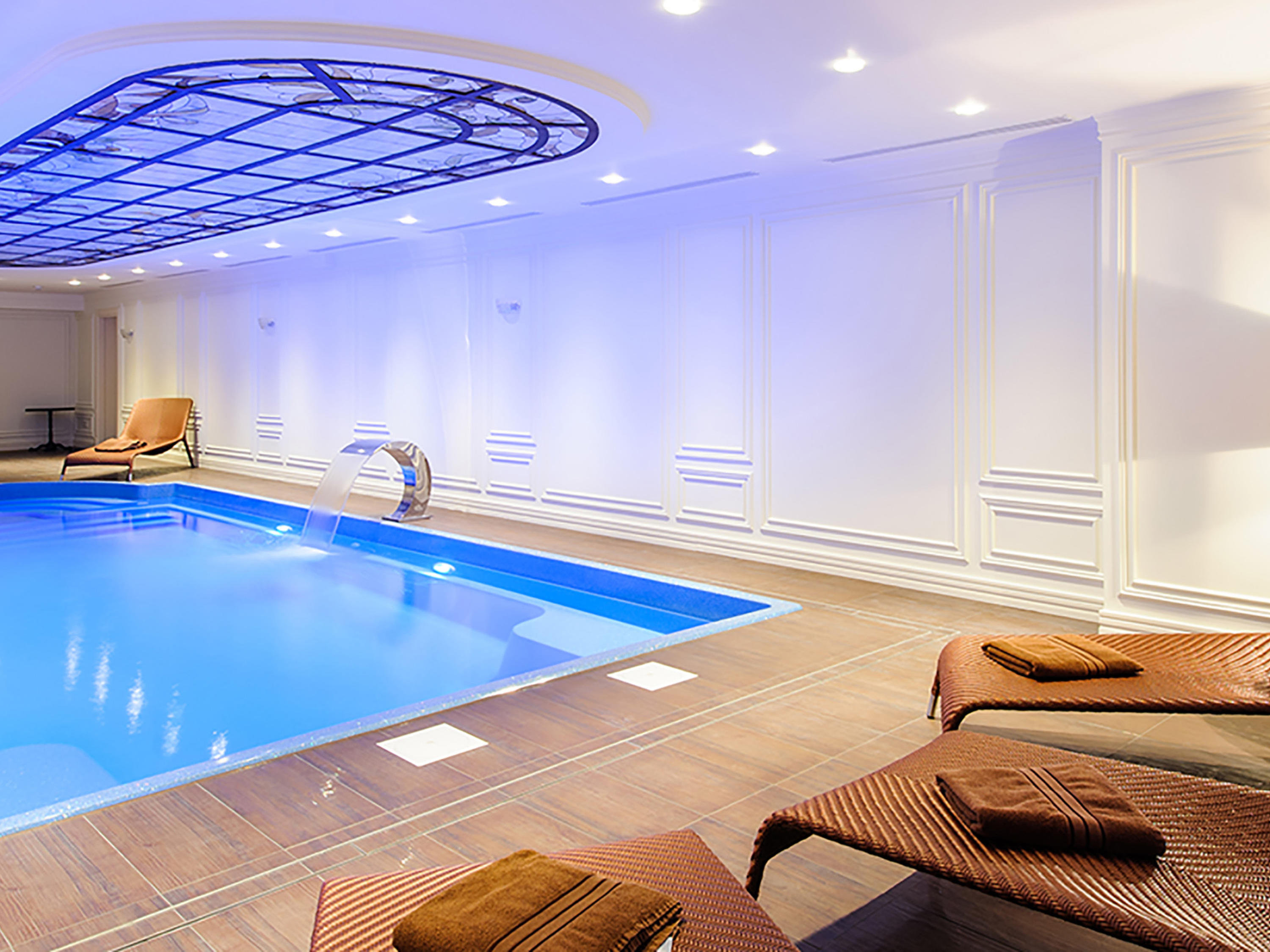 Fairmont Grand Hotel Kyiv by null