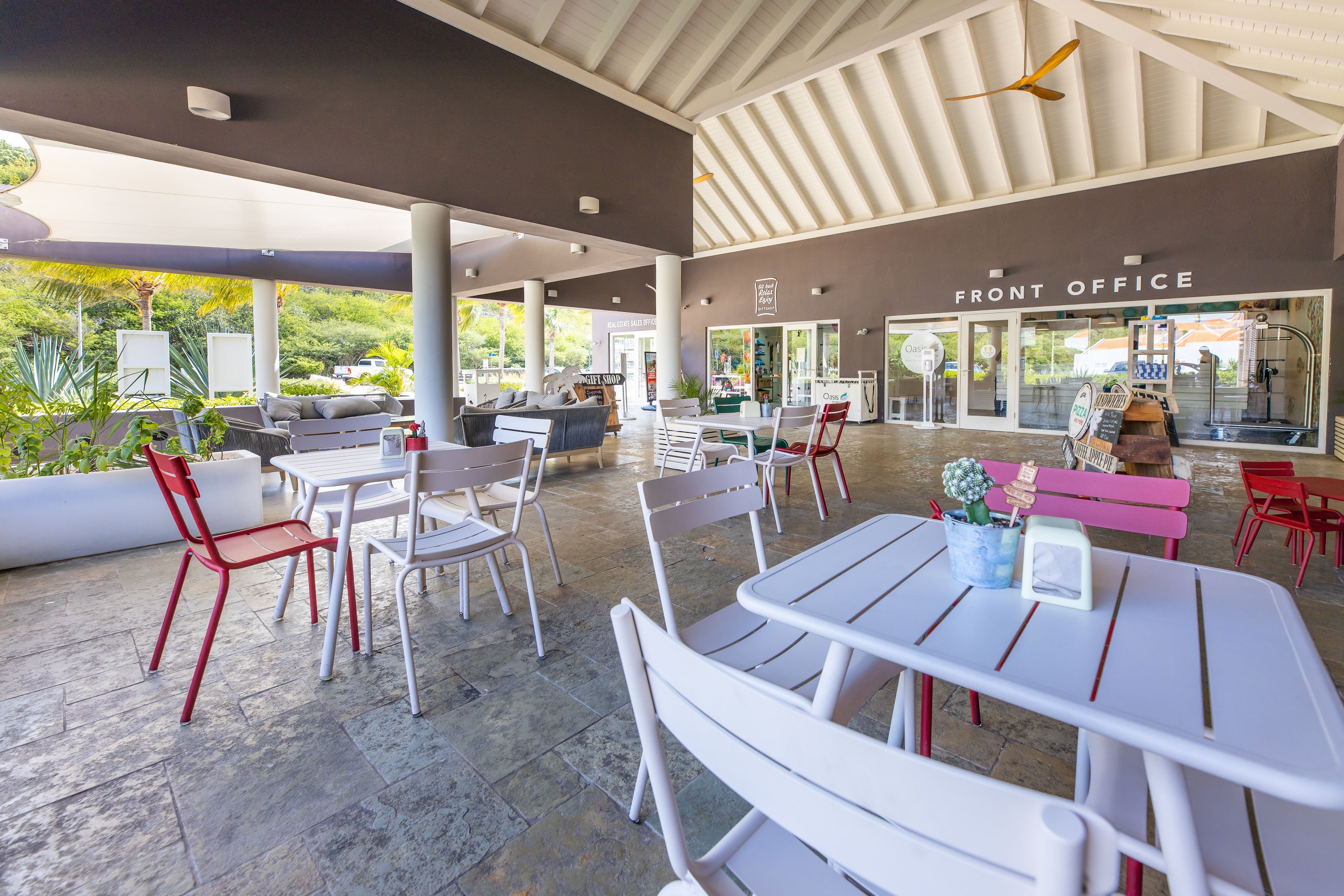 Coral Estate Luxury Resort by null