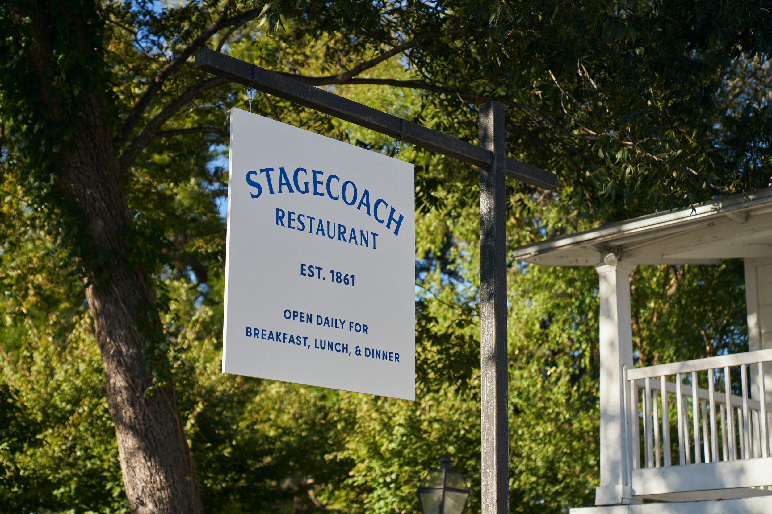 Stagecoach Inn by null