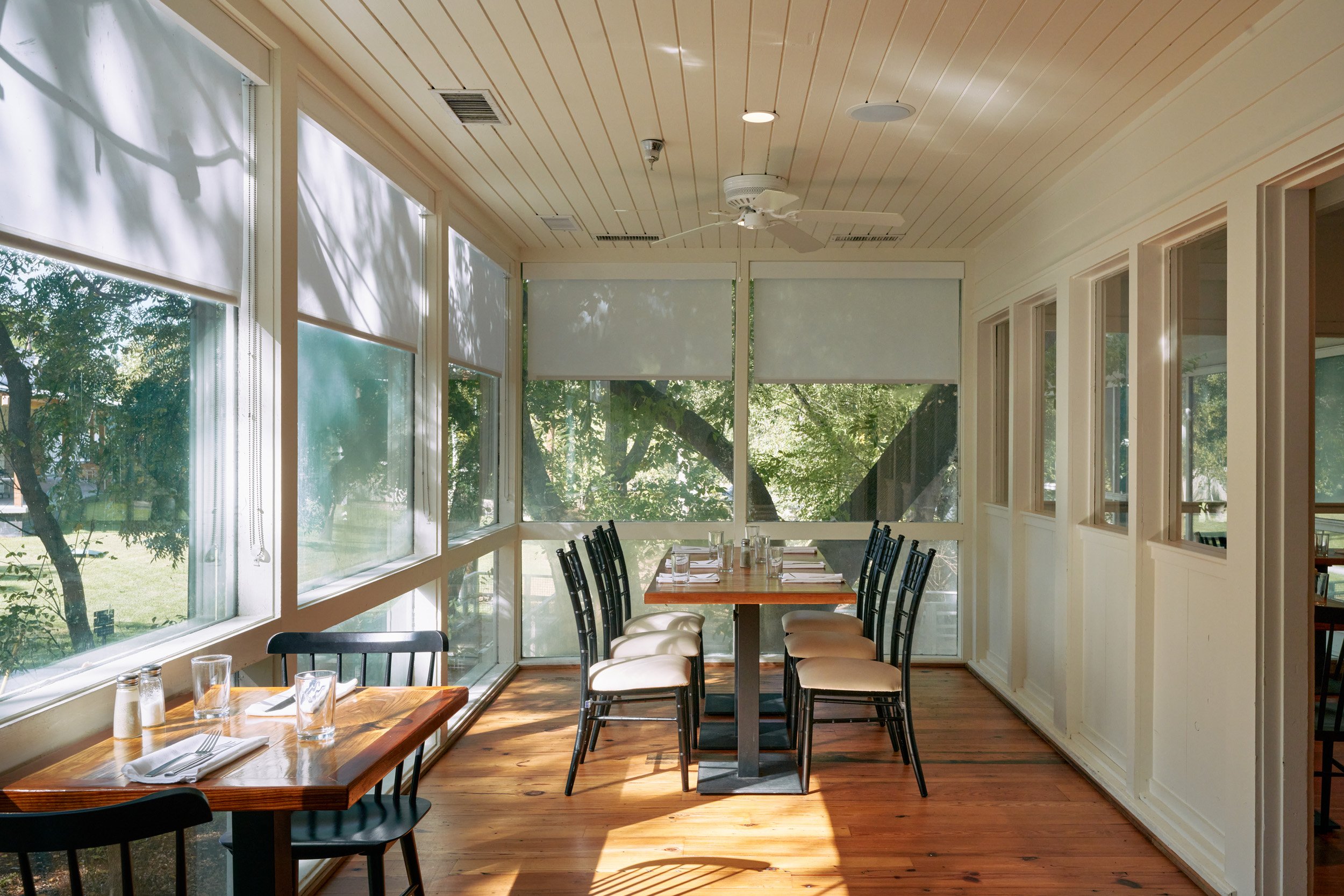 Stagecoach Inn by null