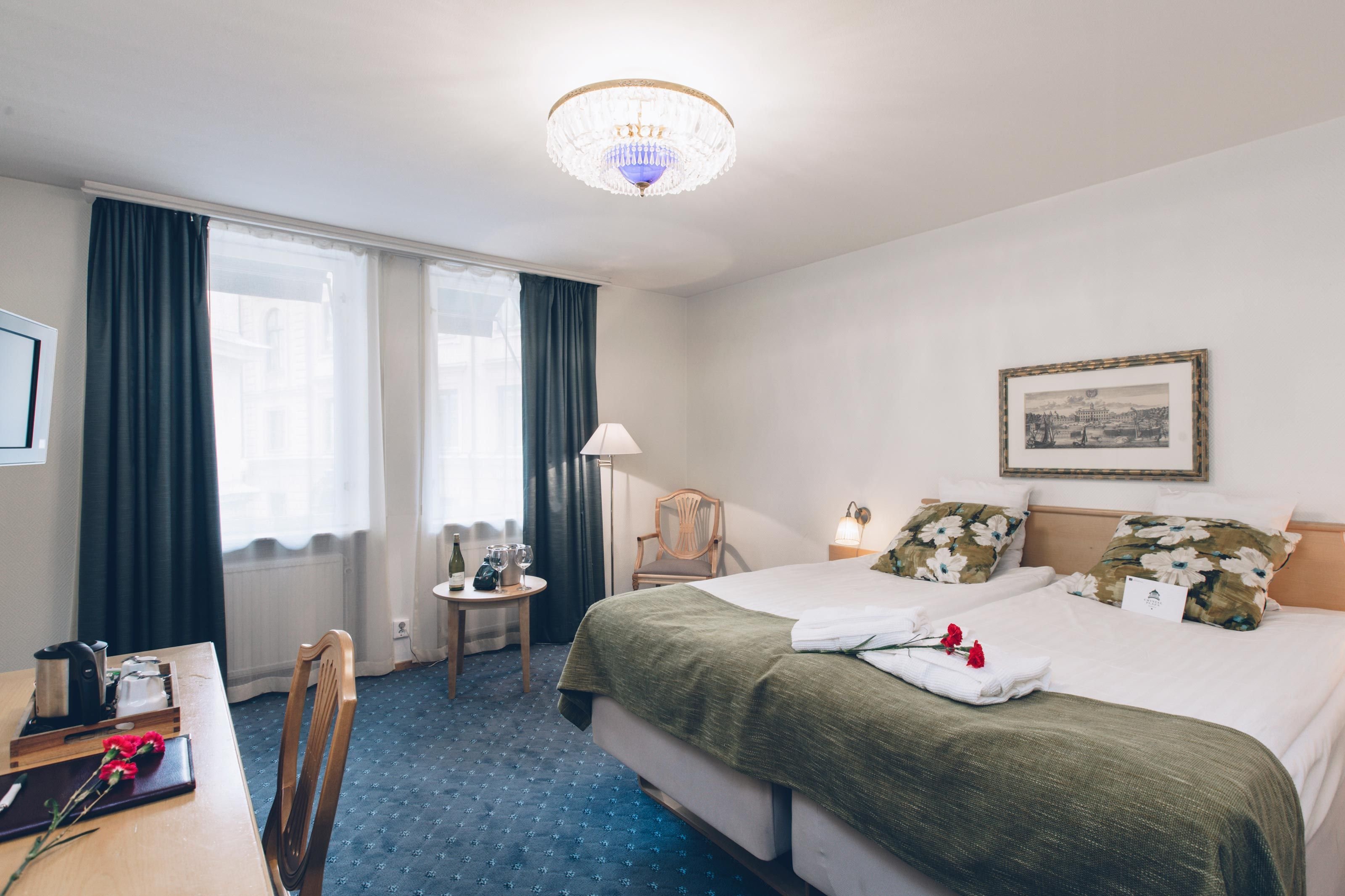Crystal Plaza Hotel by null