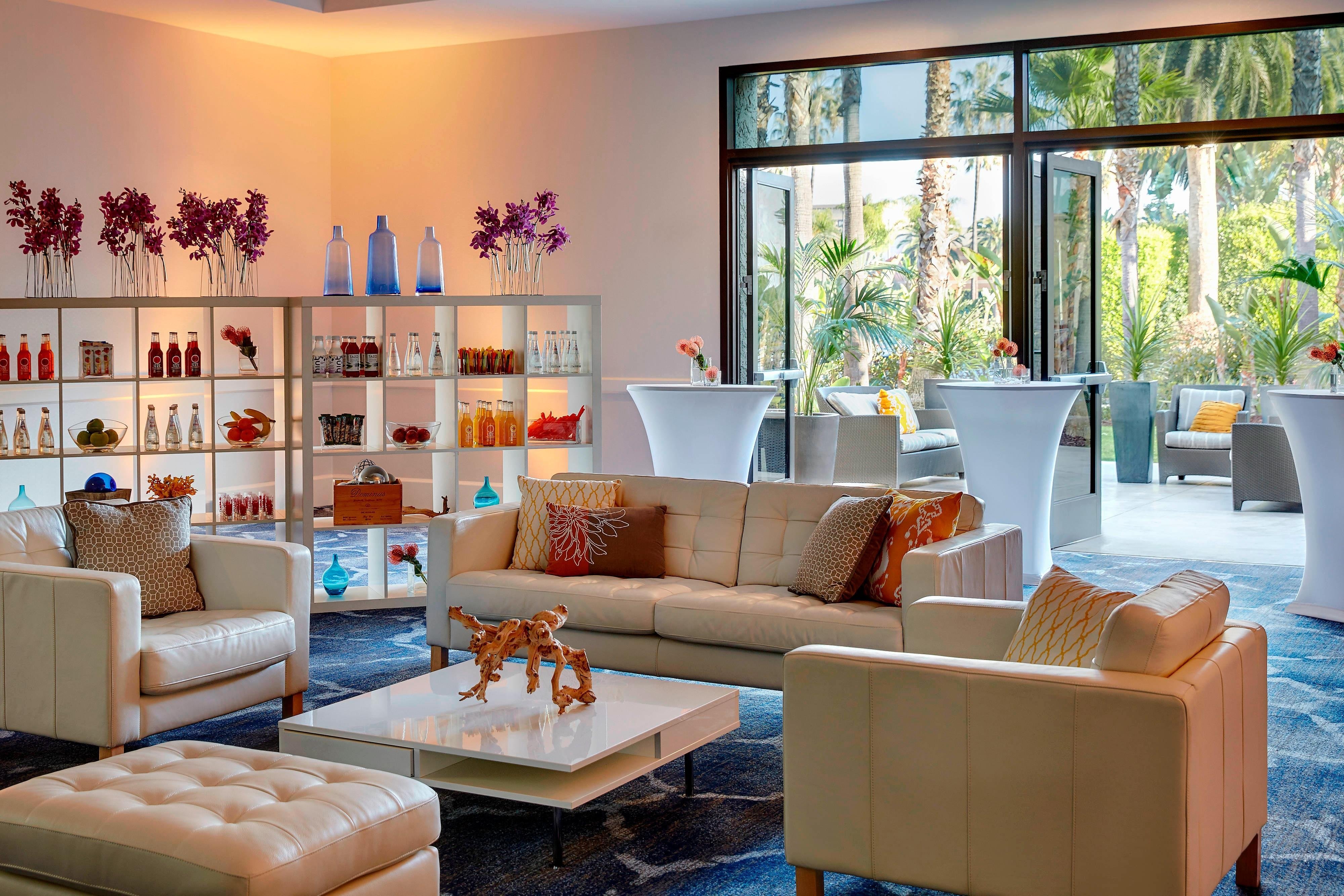 VEA Newport Beach, A Marriott Resort & Spa by null