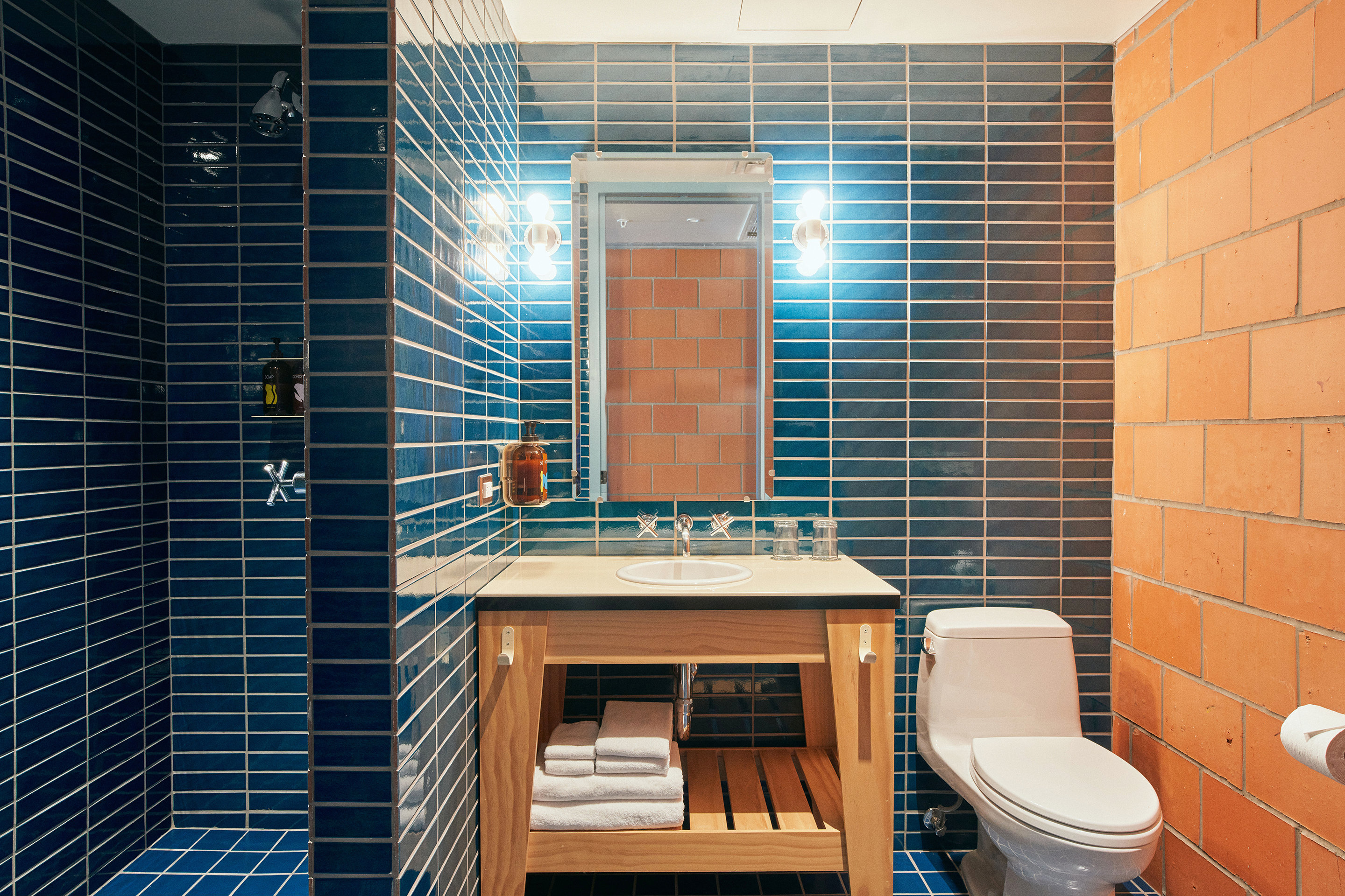 Carpenter Hotel by null
