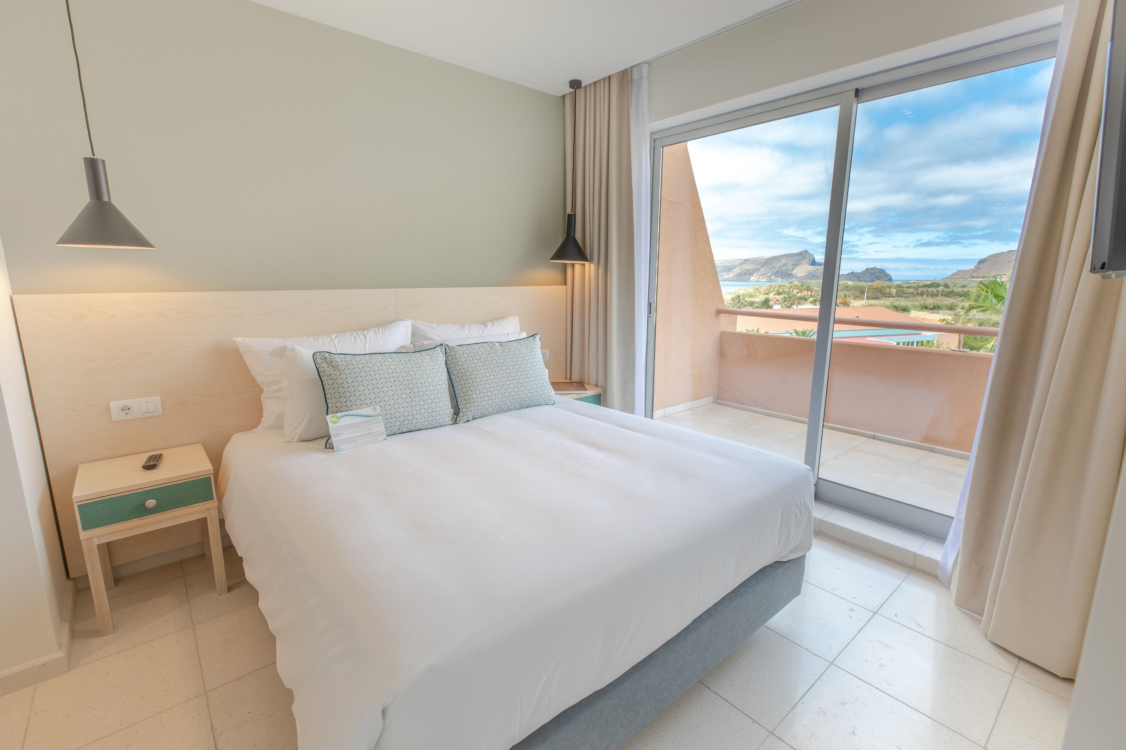 Vila Baleira Suites photo 4