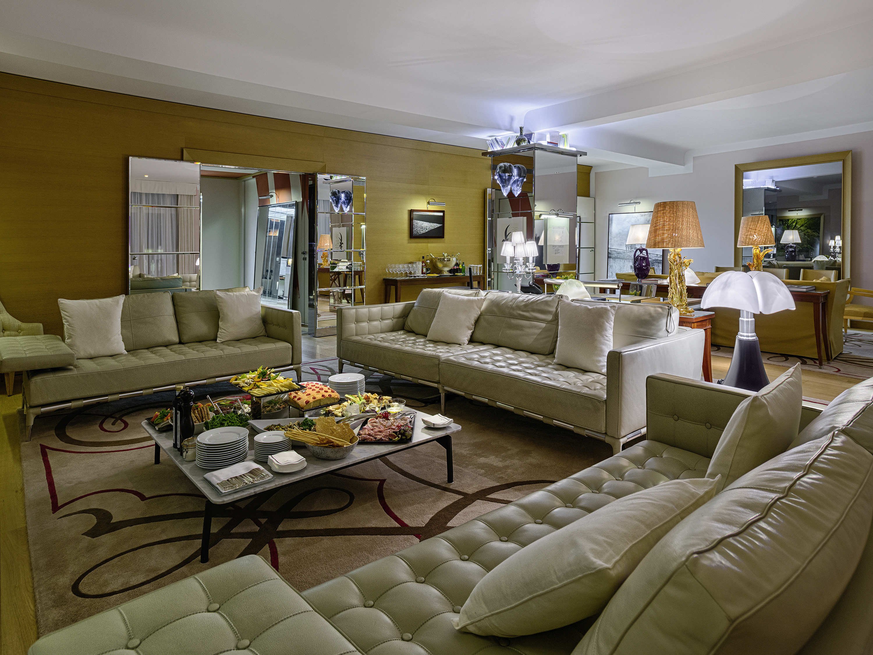 Le Royal Monceau - Raffles Paris by null