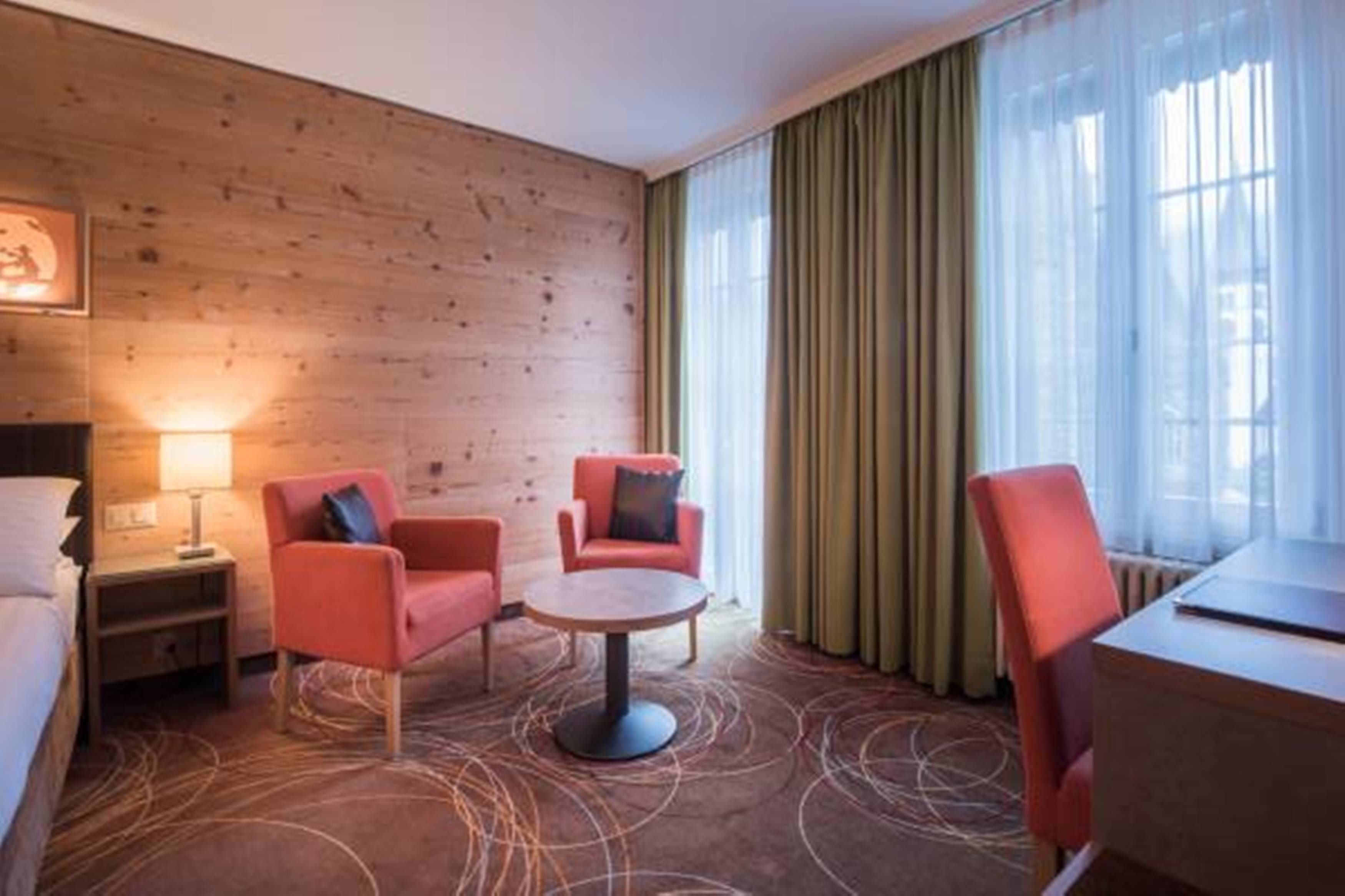 Hotel Jnterlaken by null