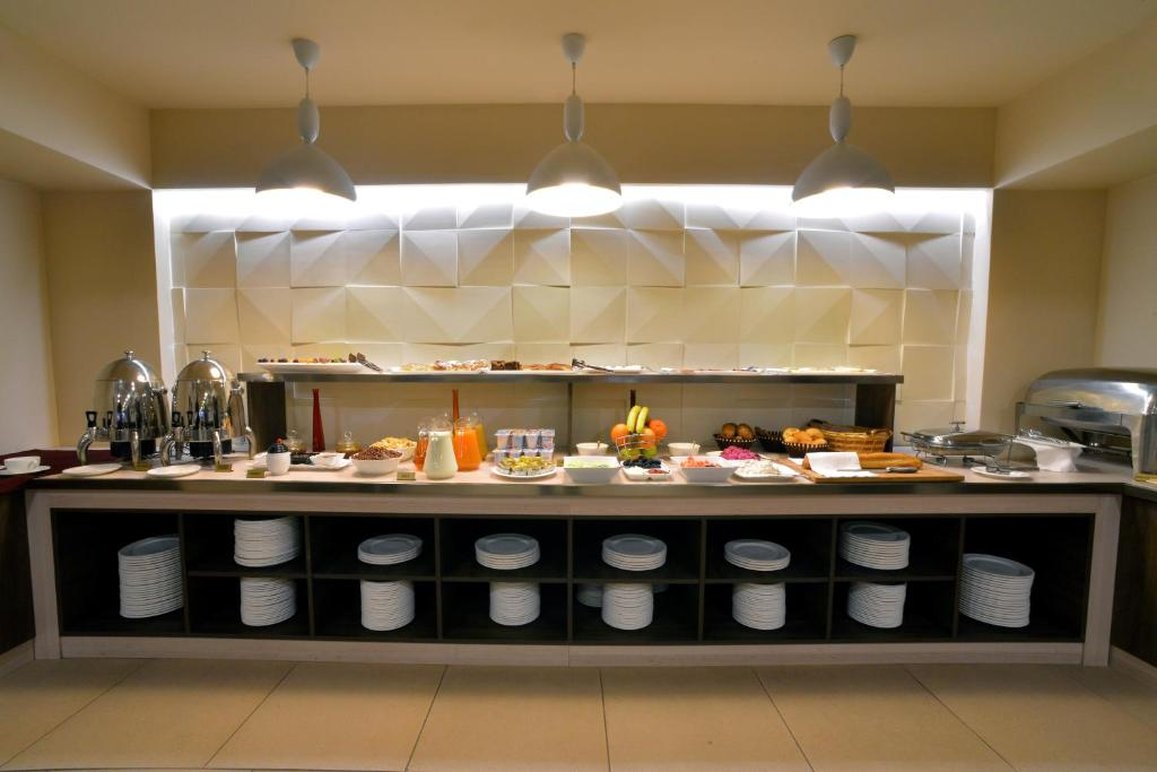 Minotel Barsam Suites by null