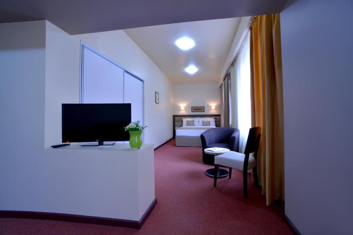 Minotel Barsam Suites by null