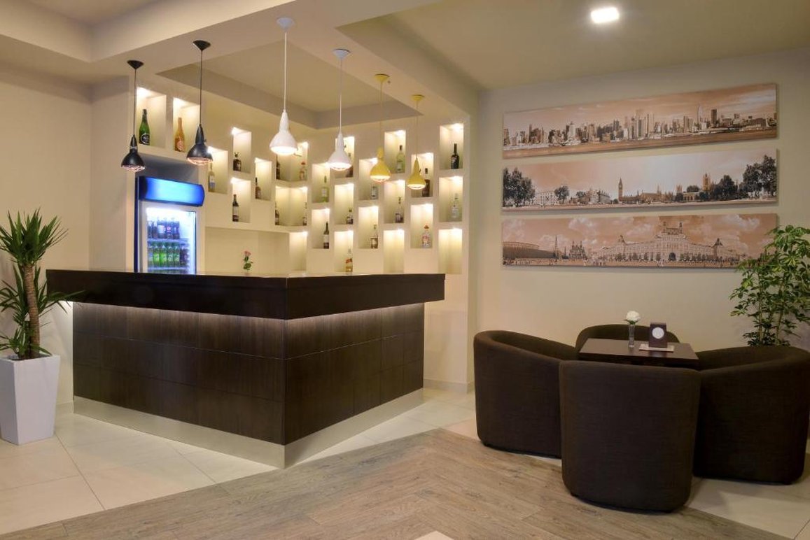 Minotel Barsam Suites by null
