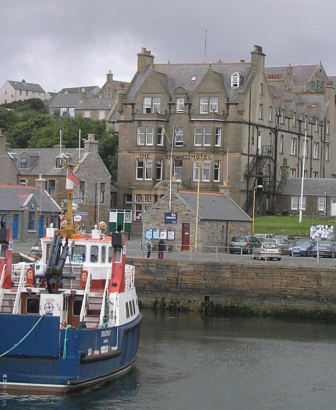 The Stromness Hotel by null