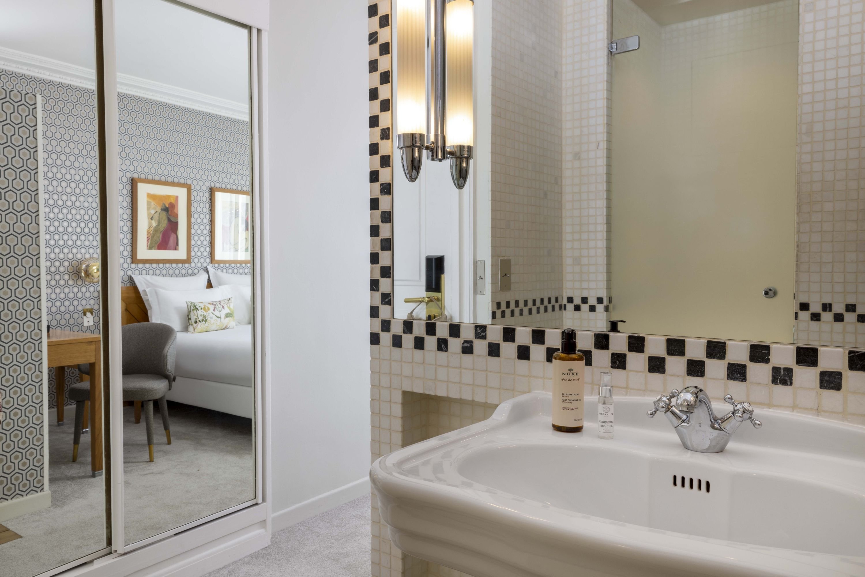 Hotel de Banville by null