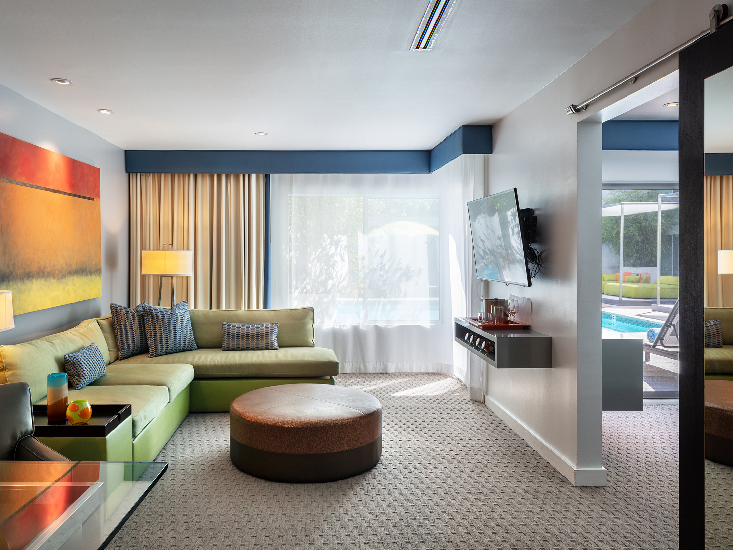 Sunset Marquis by null