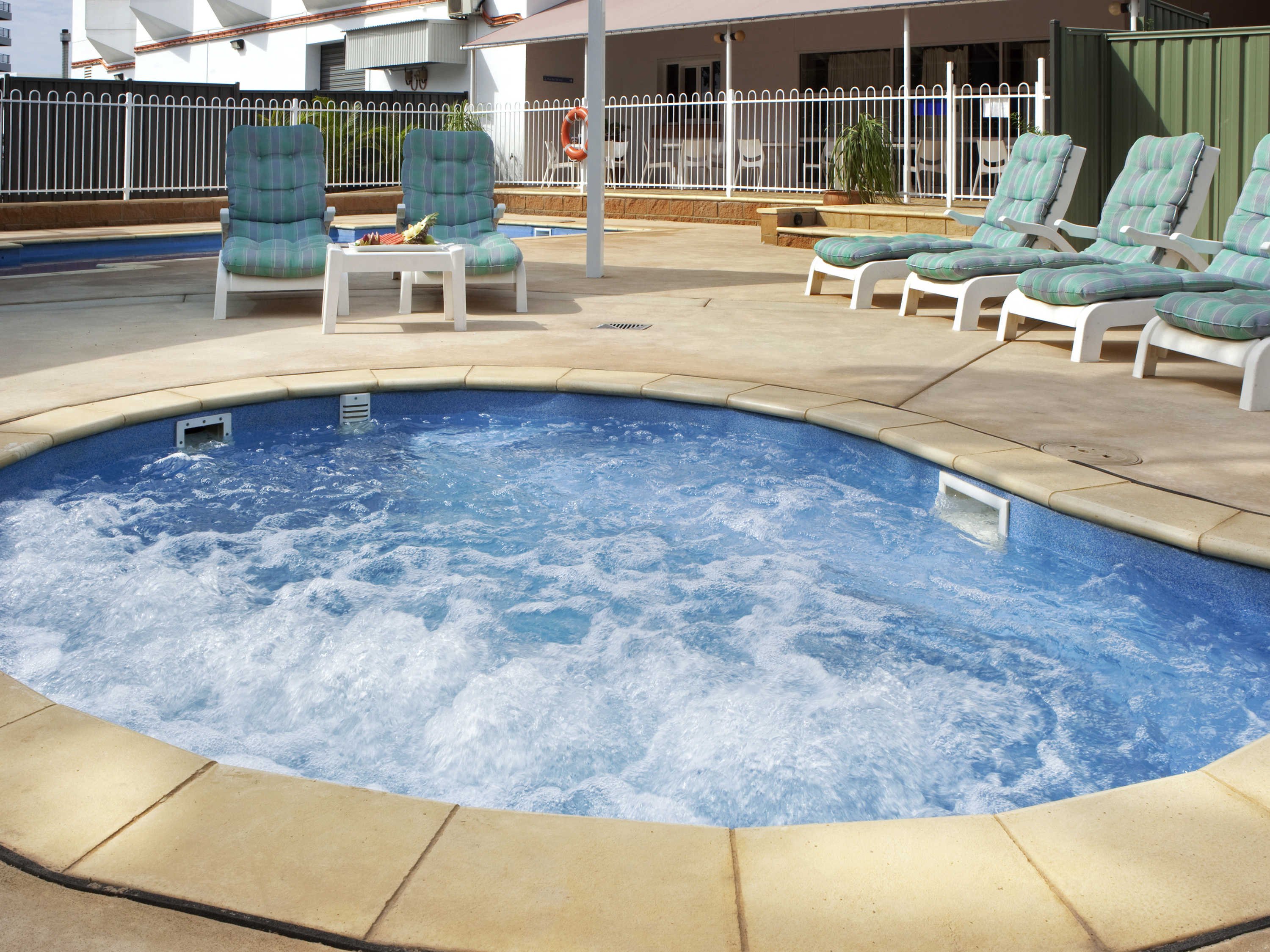 Novotel Darwin CBD by null