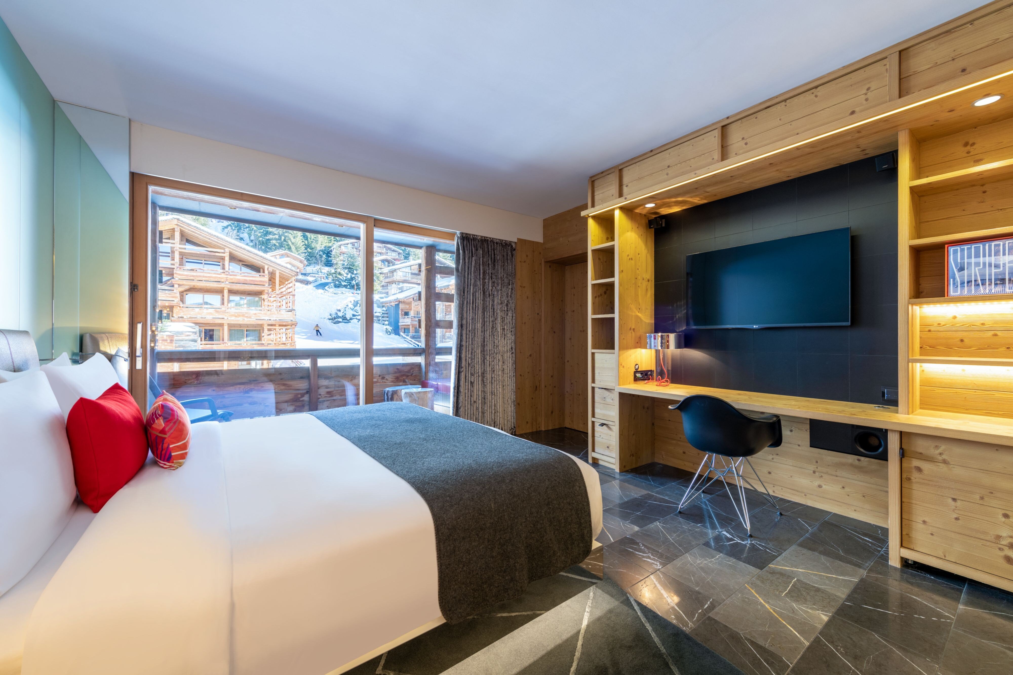 W Verbier by null