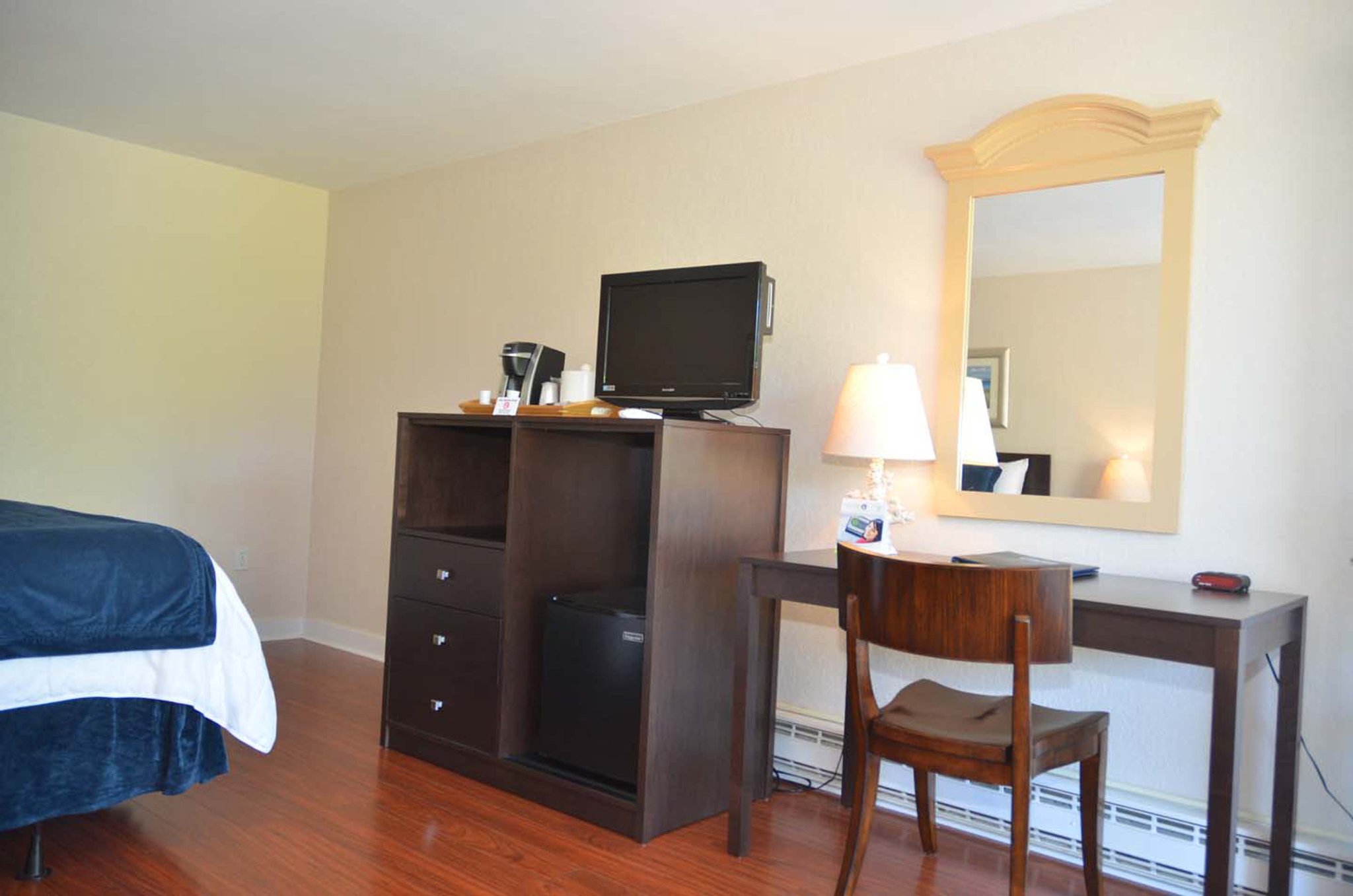 The Beachside Hotel by null