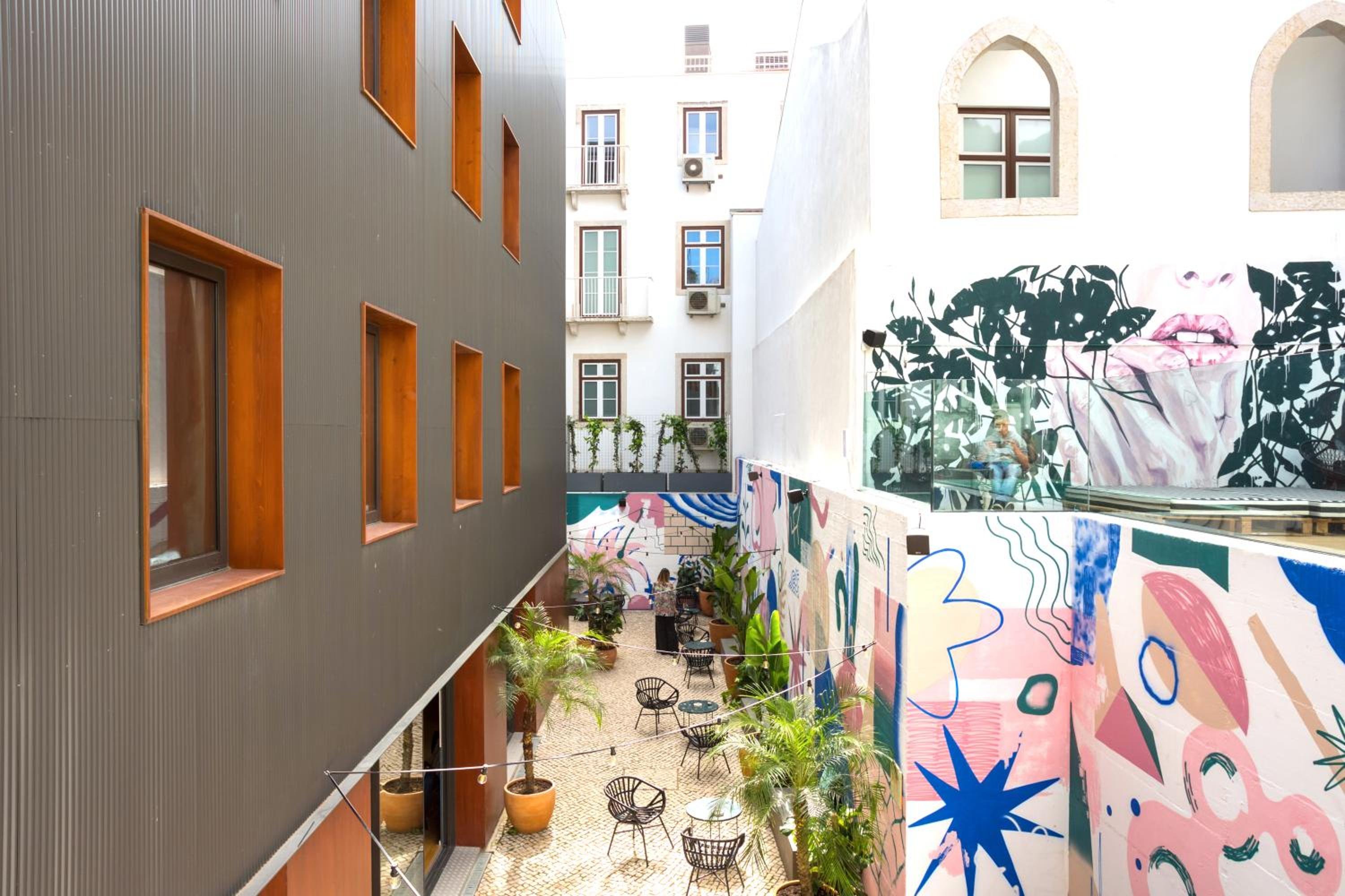 Selina Secret Garden Lisbon - Hostel