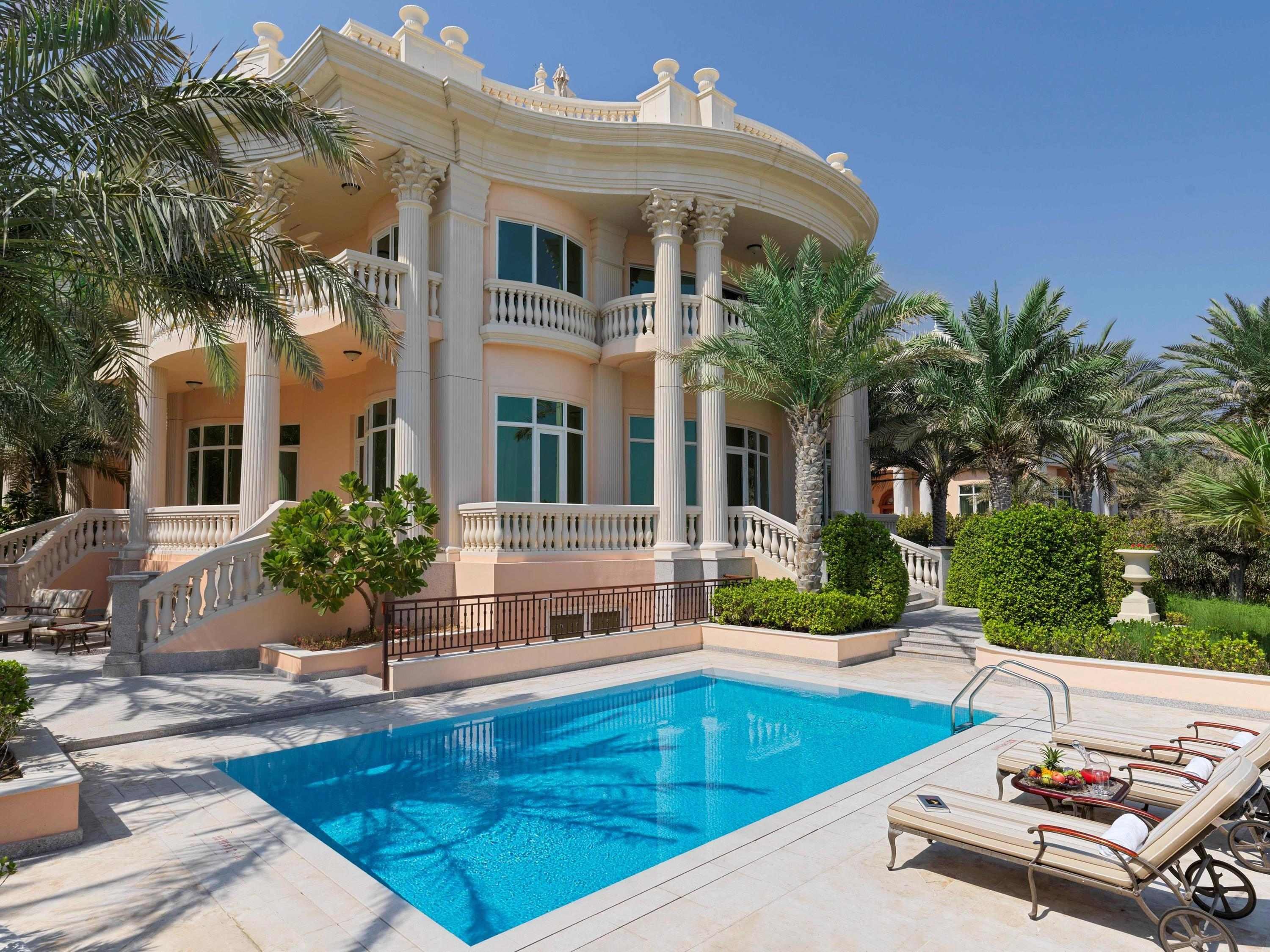Raffles The Palm Dubai by null