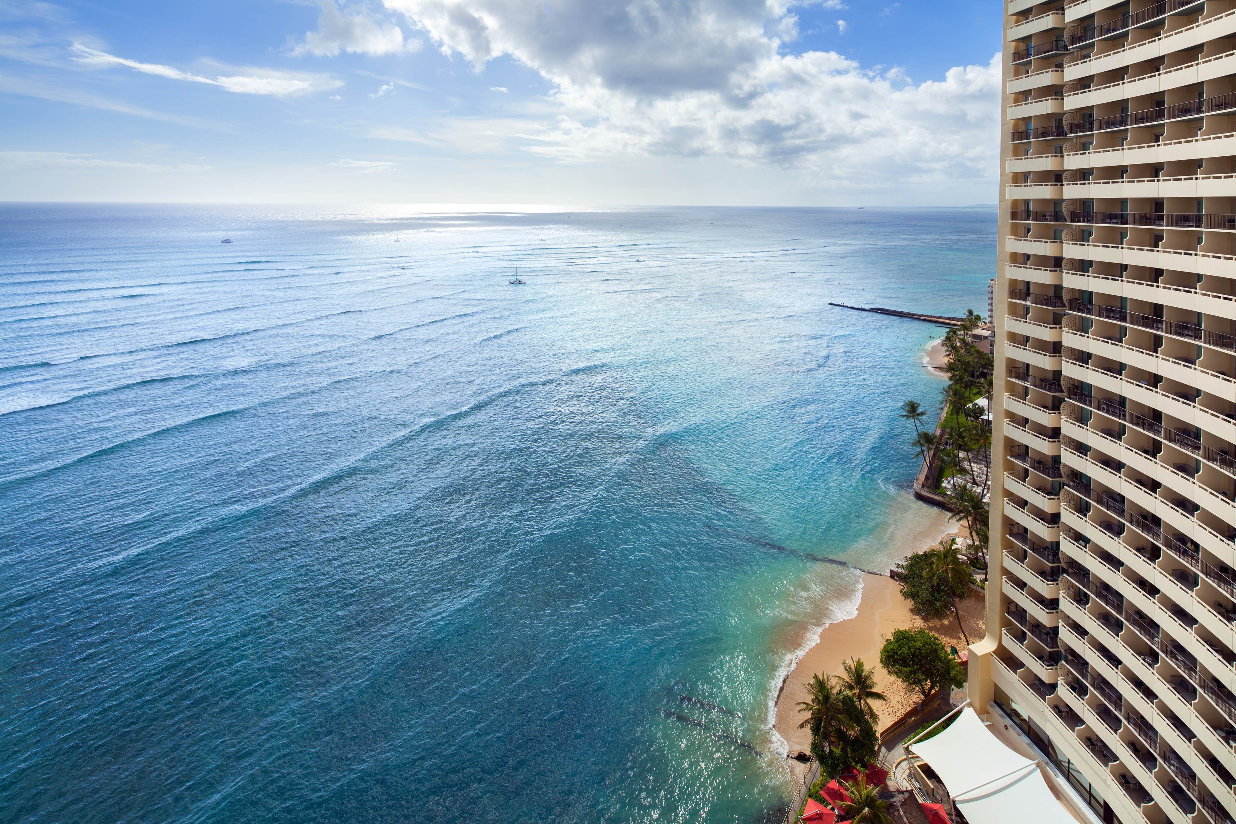 Sheraton Waikiki Beach Resort by null