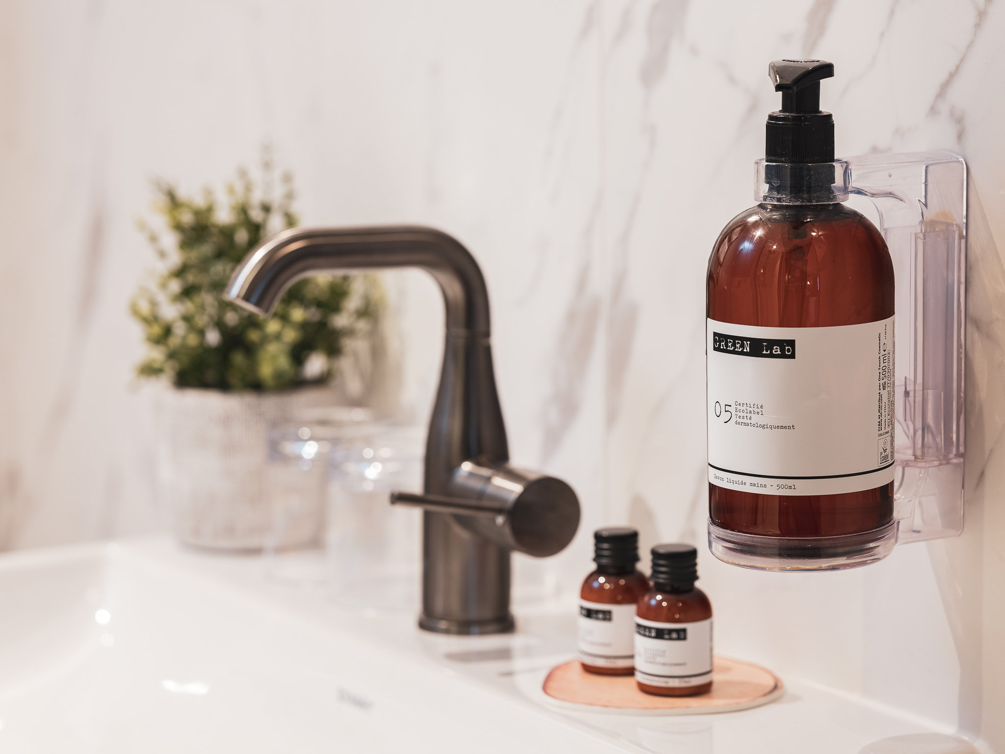 Maisons du Monde Hôtel & Suites - Nantes by null