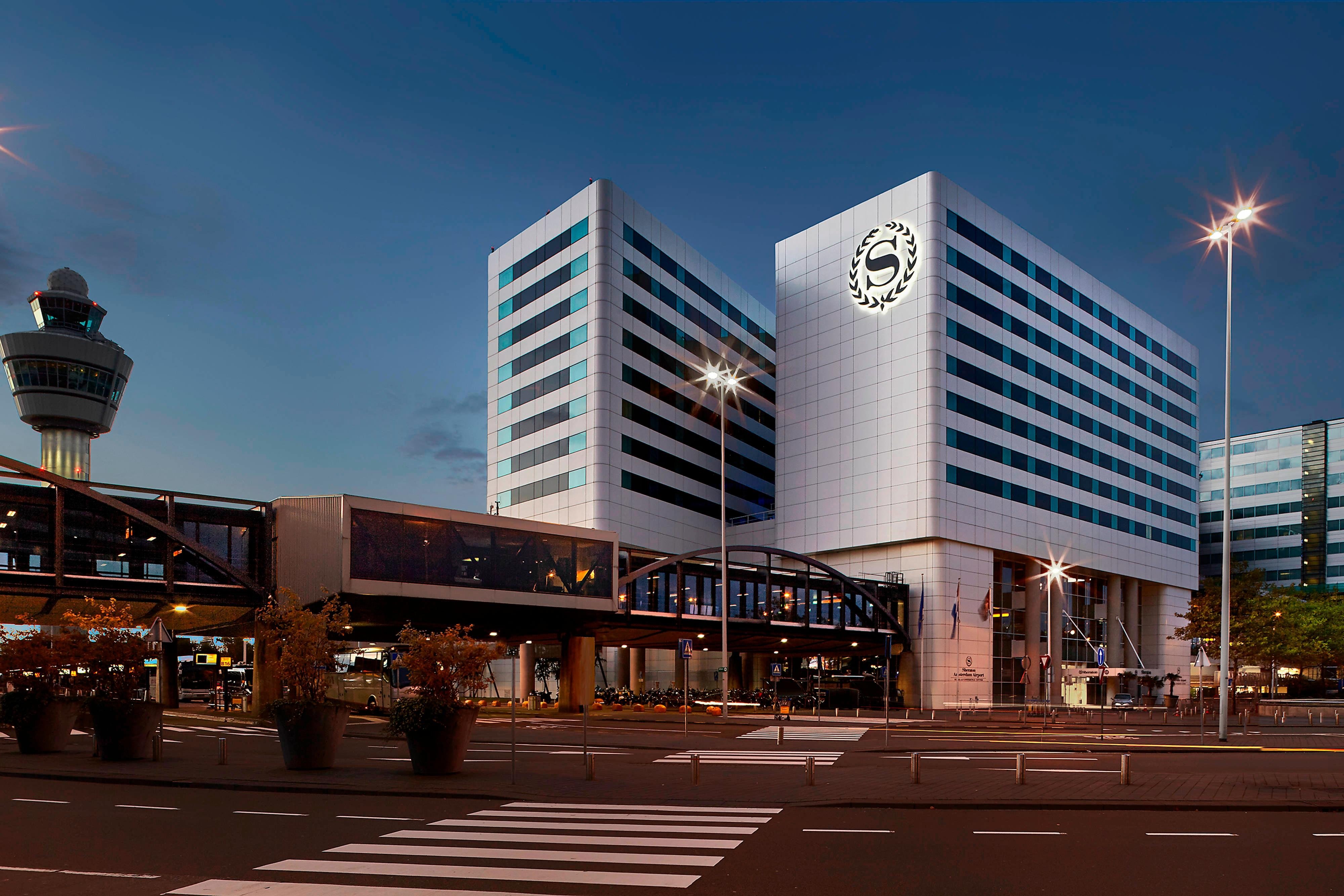 Sheraton Amsterdam Airport Hotel and Conference Center image