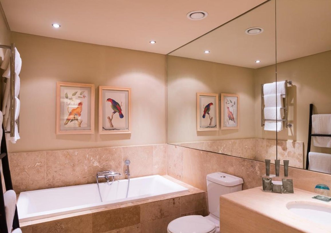 Royal Palm Hotel by null