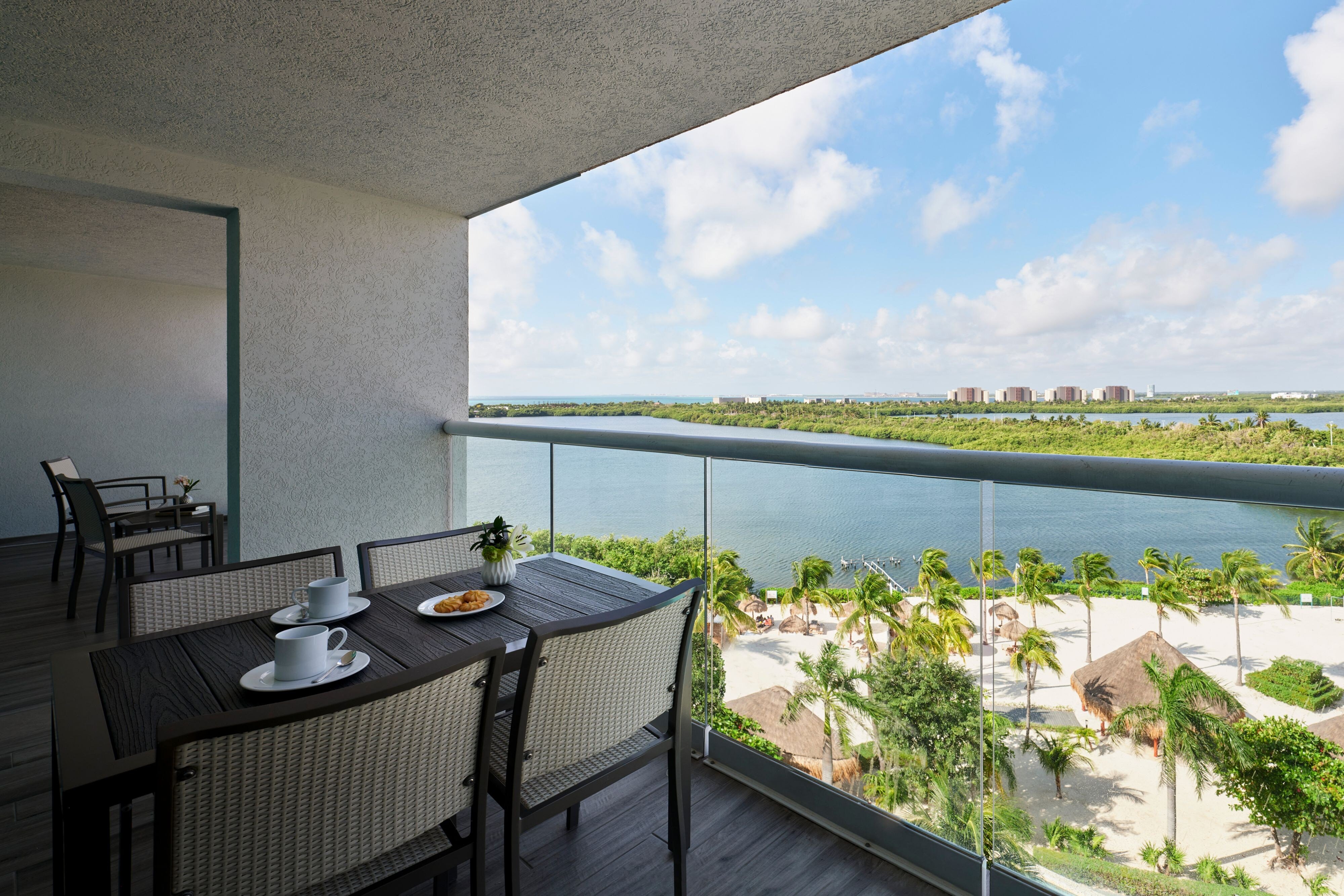 The Westin Lagunamar Ocean Resort Villas & Spa by null