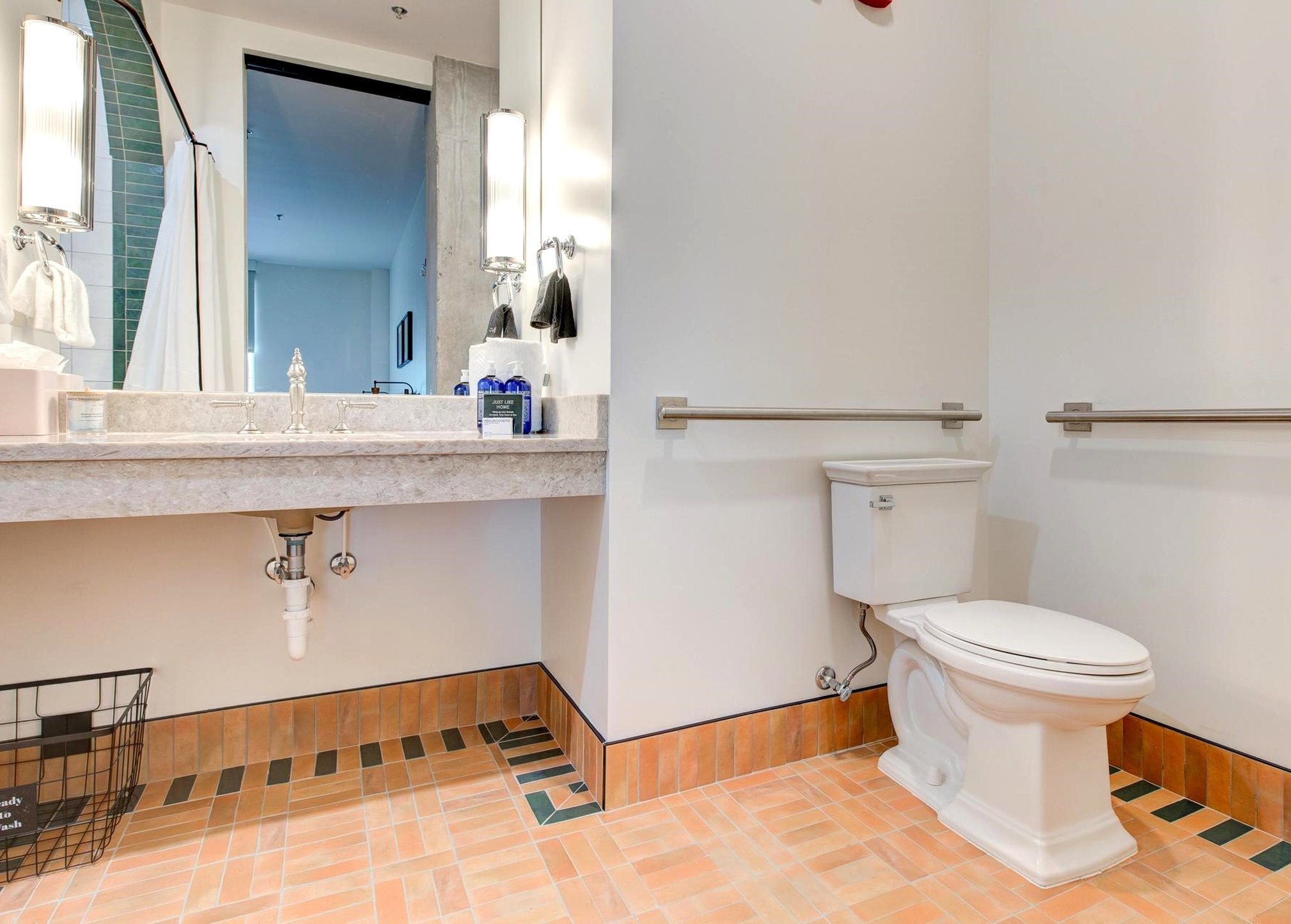 Elwood Hotel & Suites by null